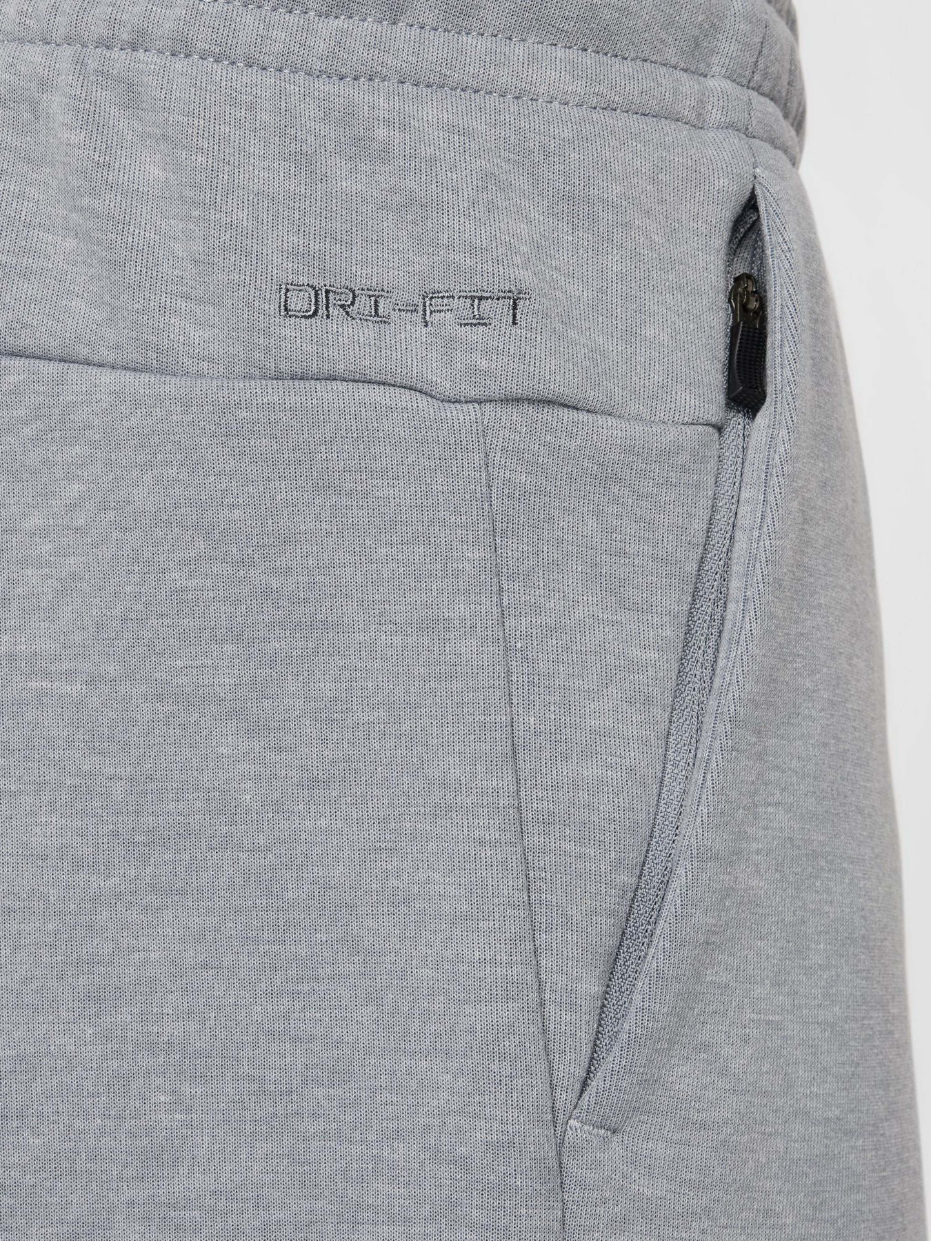 Шорти NIKE DRI-FIT PRIMARY 7IN модель FZ0961-065 Шорти NIKE DRI-FIT PRIMARY 7IN модель FZ0961-065 Фото