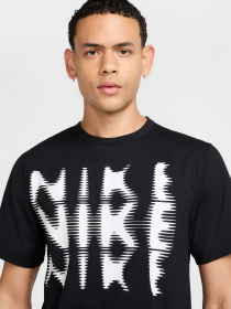 Футболки і поло NIKE HYVERSE DRI-FIT модель HJ3074-010 Фото