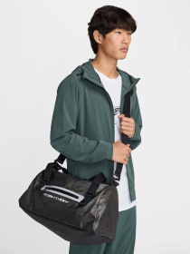Сумки NIKE STORM-FIT ADV DUFFLE 38L модель FZ6367-010 Фото