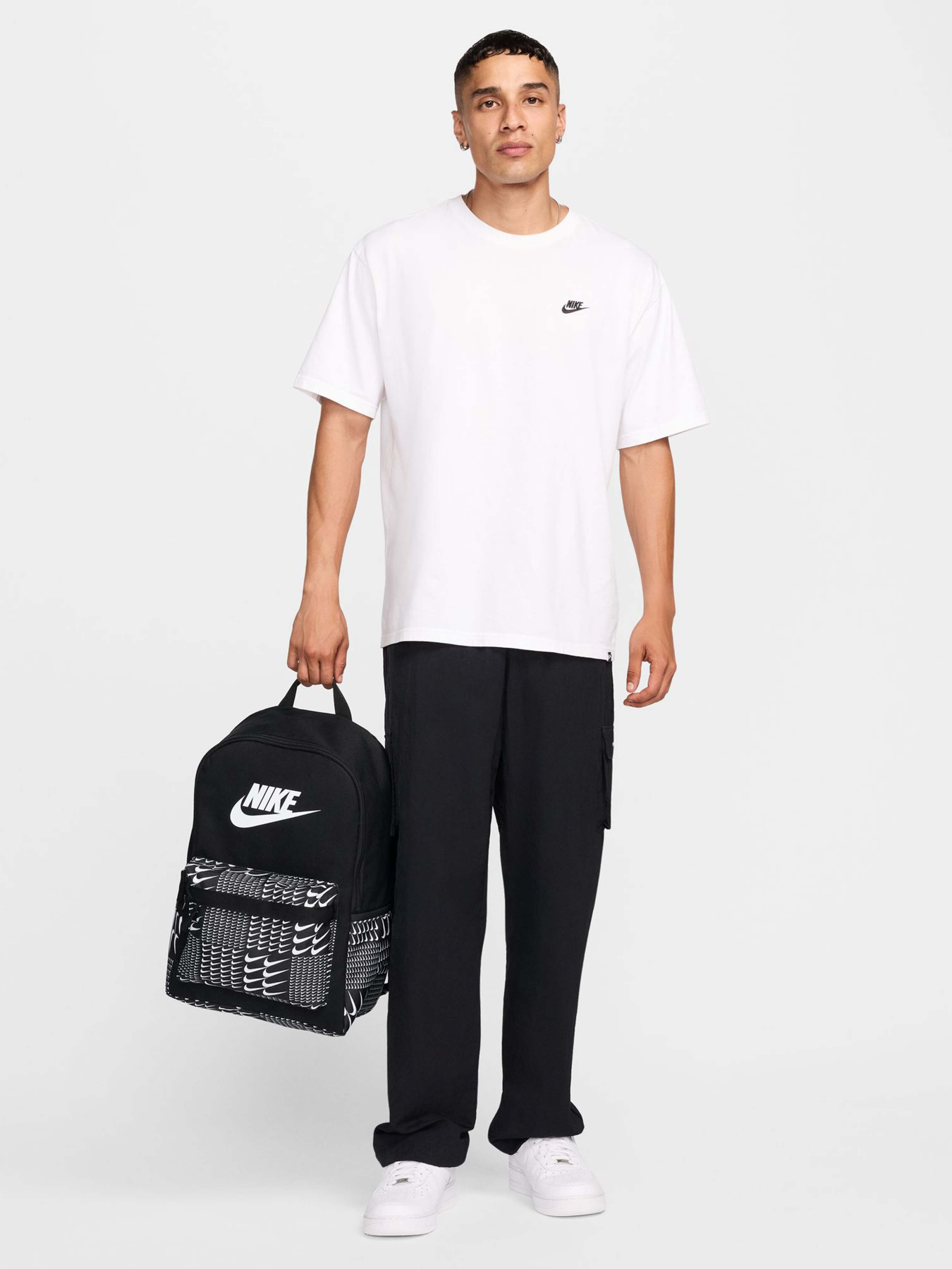 Рюкзаки NIKE HERITAGE SWOOSH GRID 25L модель HM4414-010 Фото