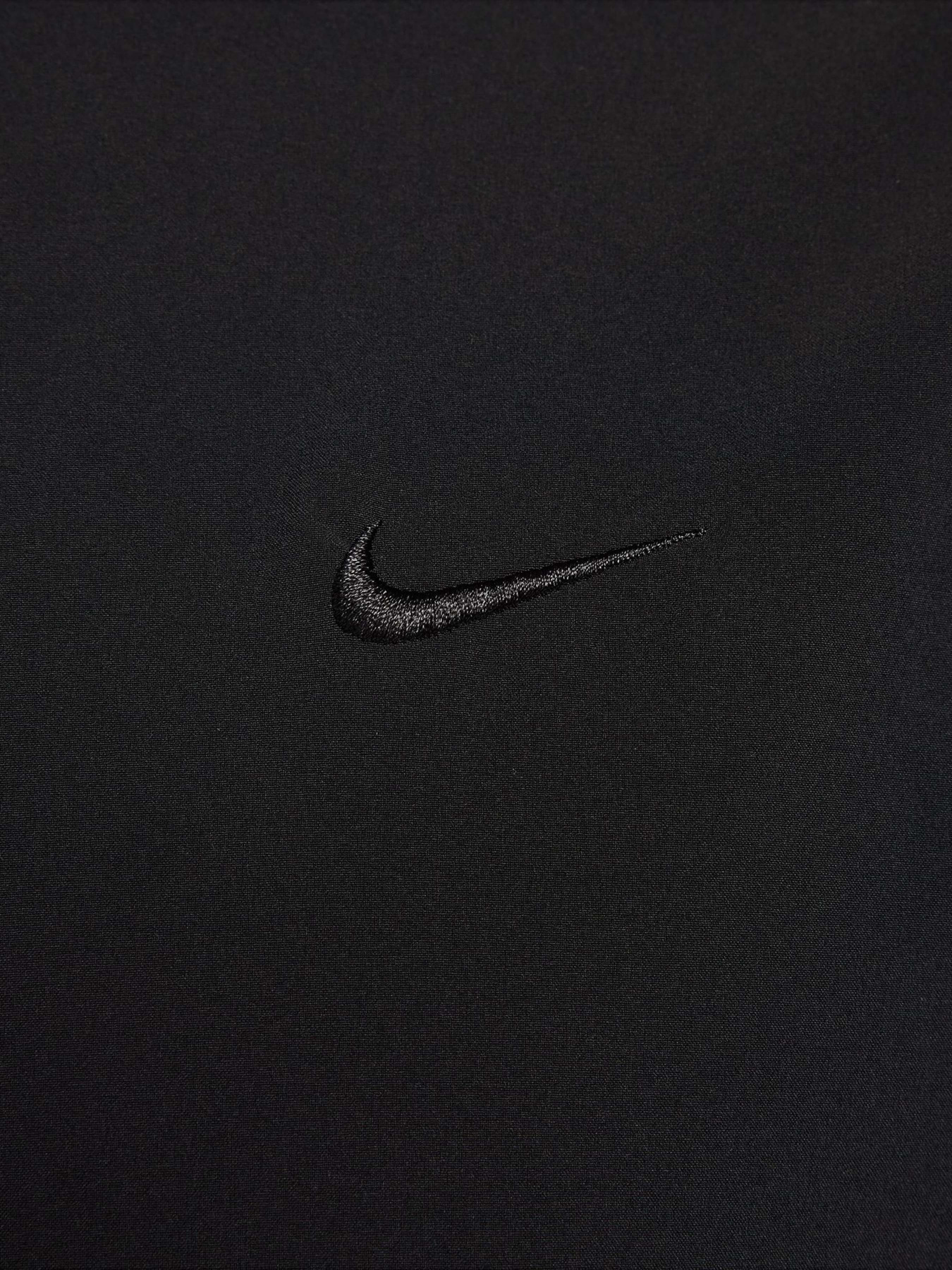 Куртки и дубленки NIKE UNLIMITED WATER-REPELLENT HOOD модель FB7551-010 Фото