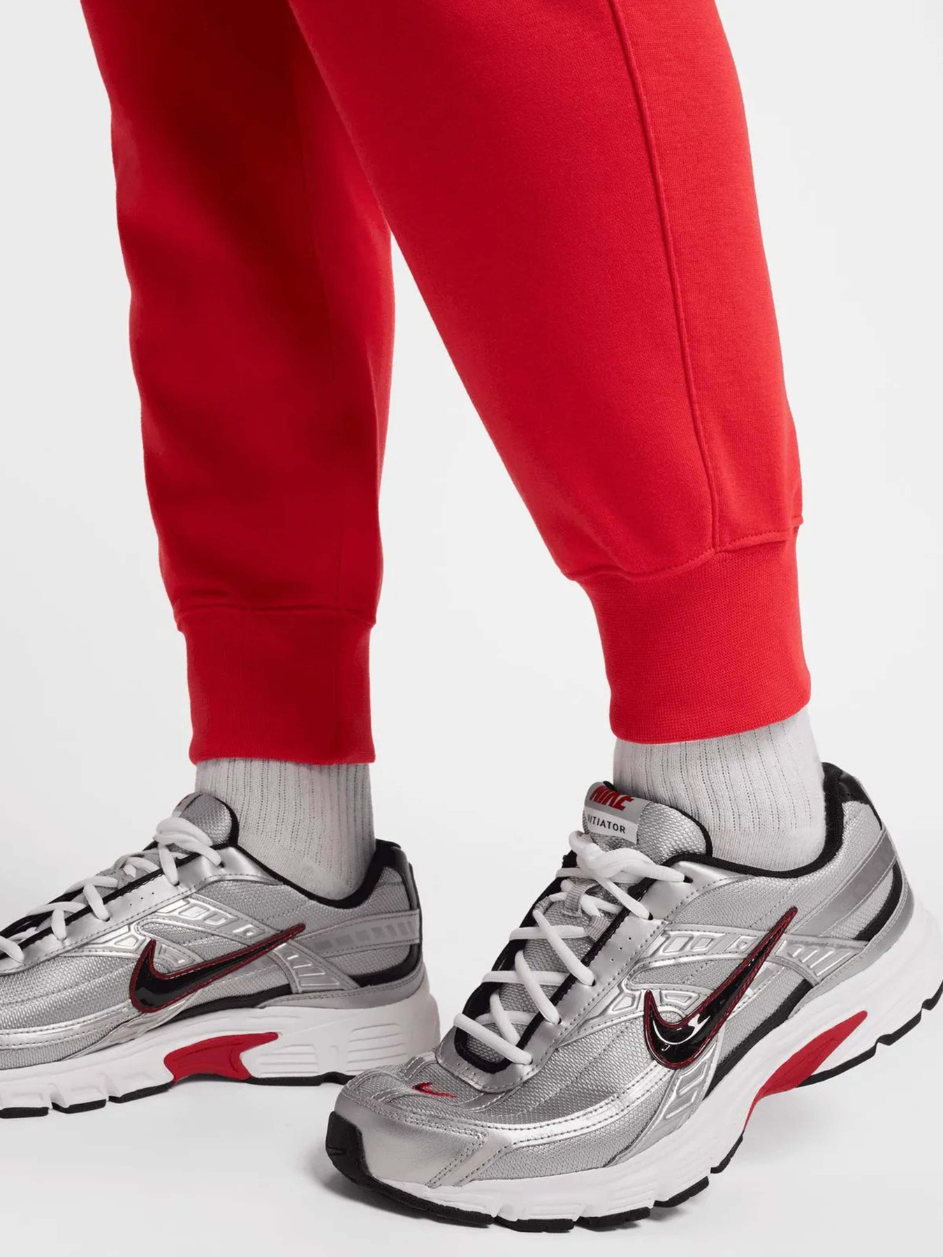 Брюки NIKE CLUB FT модель FN3801-657 Фото