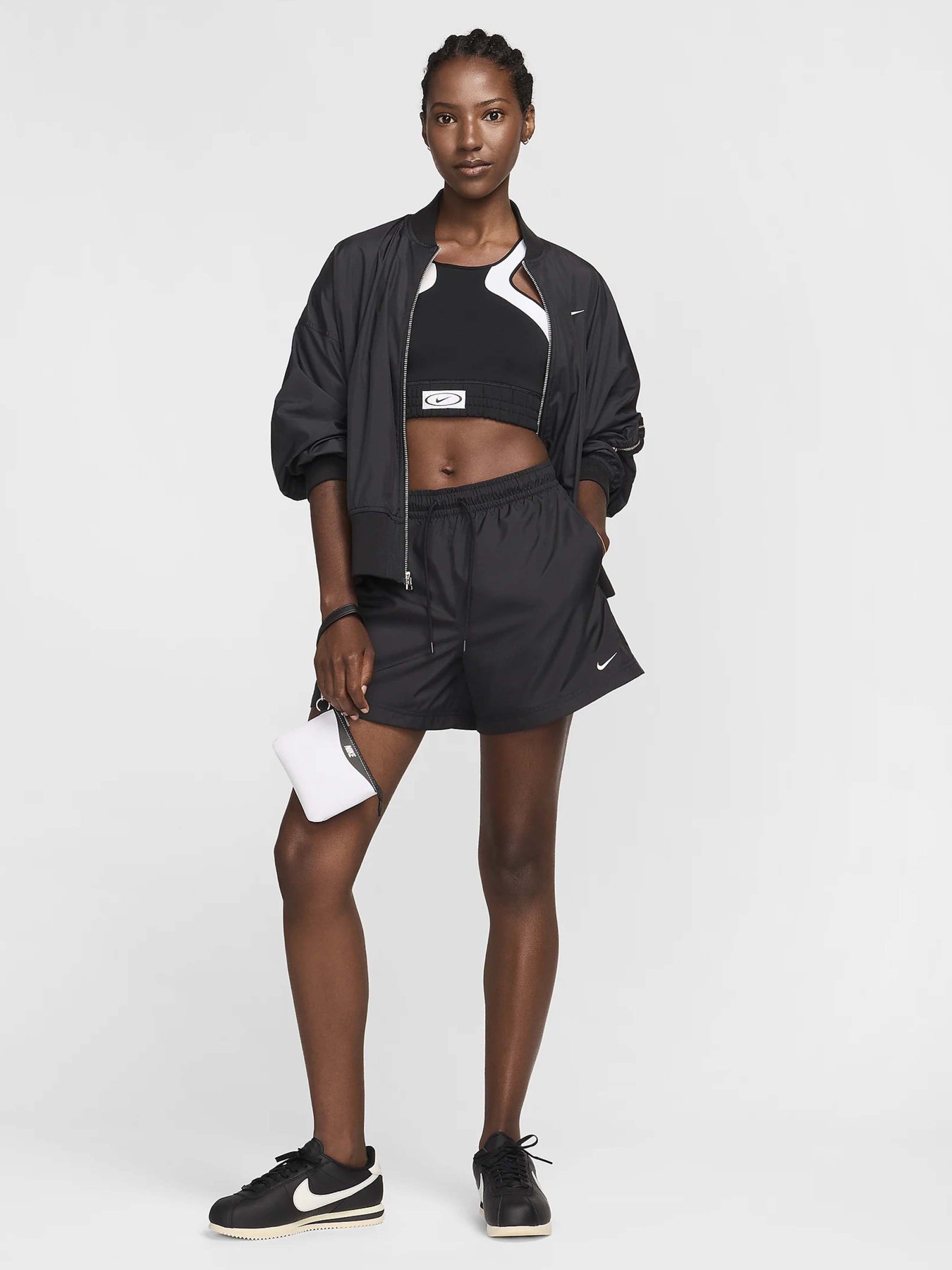 Шорти NIKE SPORTSWEAR CLASSIC WOVENS модель FV7557-010 Фото