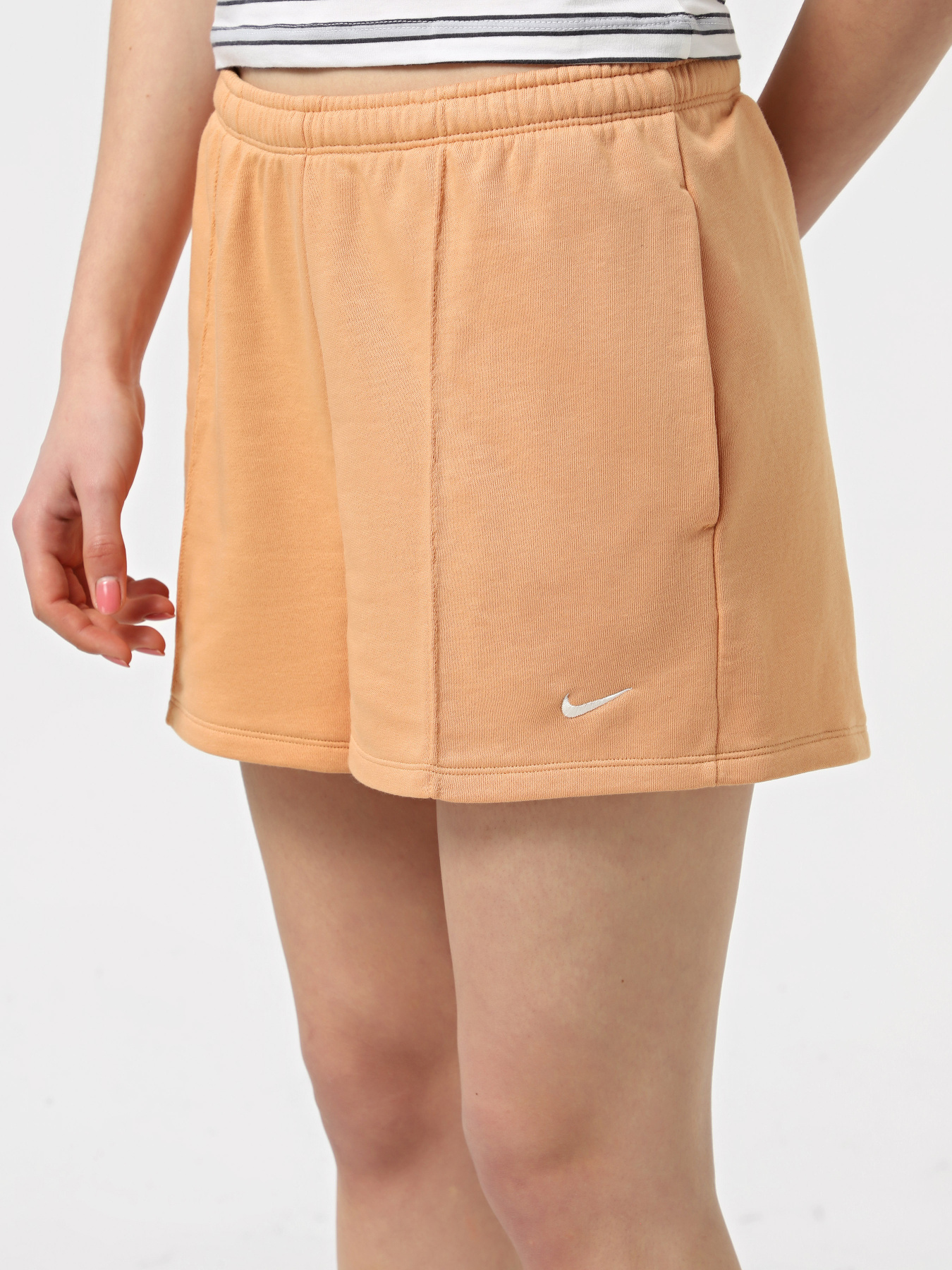 Шорти NIKE SPORTSWEAR CHILL FRENCH TERRY модель HF6940-856 Фото