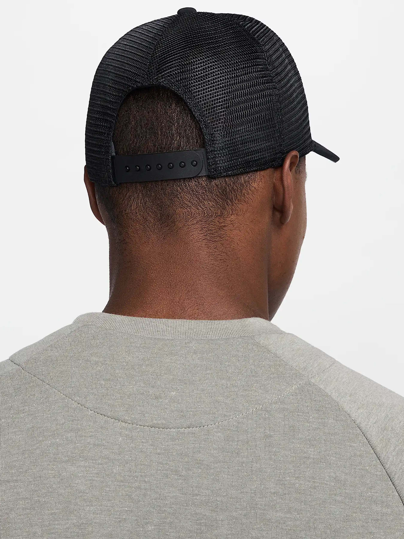 Шапки и кепки NIKE RISE DRI-FIT TRUCKER модель HJ7018-010 Фото