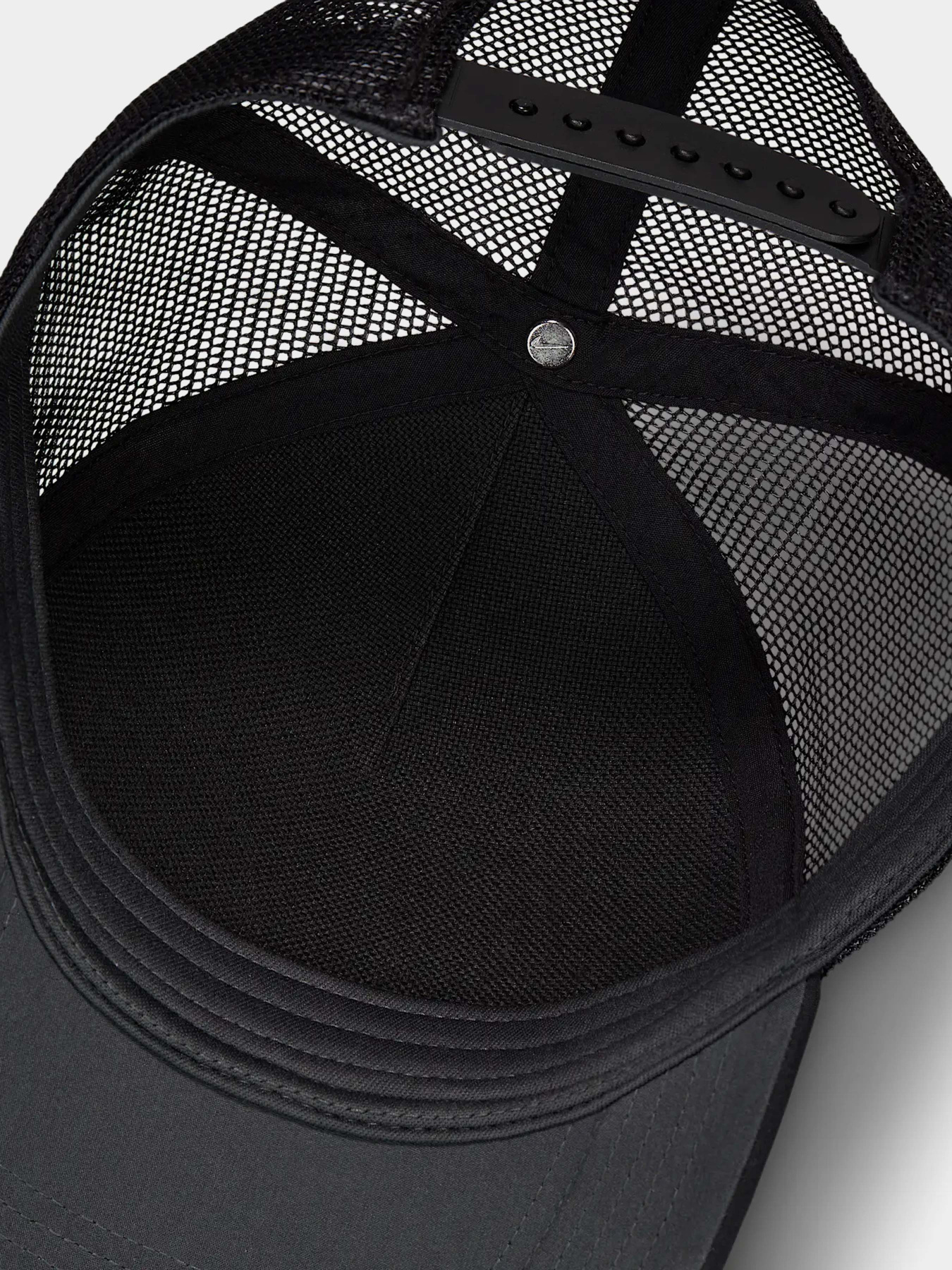 Шапки и кепки NIKE RISE DRI-FIT TRUCKER модель HJ7018-010 Фото