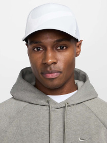 Шапки и кепки NIKE RISE DRI-FIT TRUCKER модель HJ7018-100 Фото