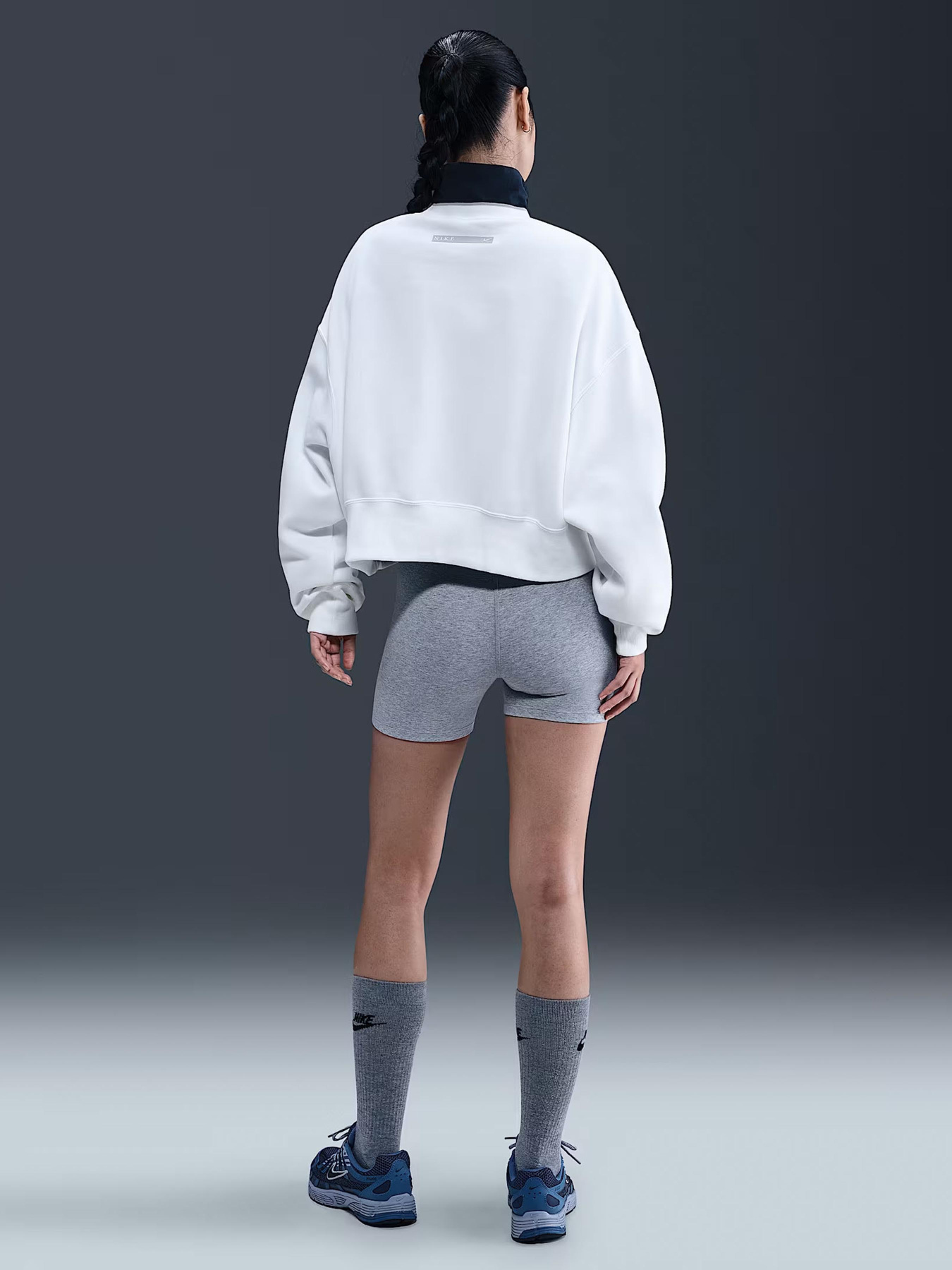 Худі та світшоти NIKE SPORTSWEAR PHOENIX FLEECE модель IH4056-100 Фото
