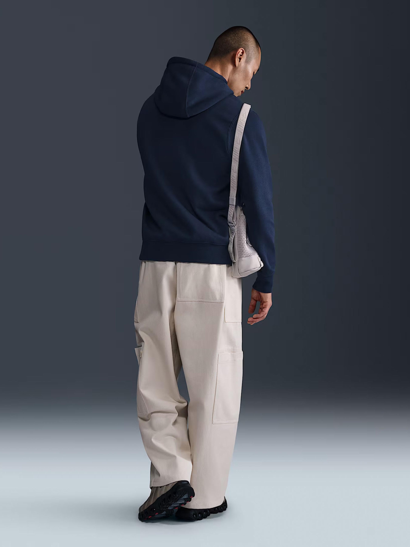 Худи и свитшоты NIKE CLUB модель FN3859-451 Худи и свитшоты NIKE CLUB модель FN3859-451 Фото