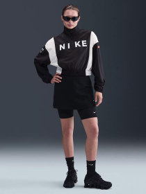 Худи и свитшоты NIKE SPORTSWEAR модель IH8478-010 Фото