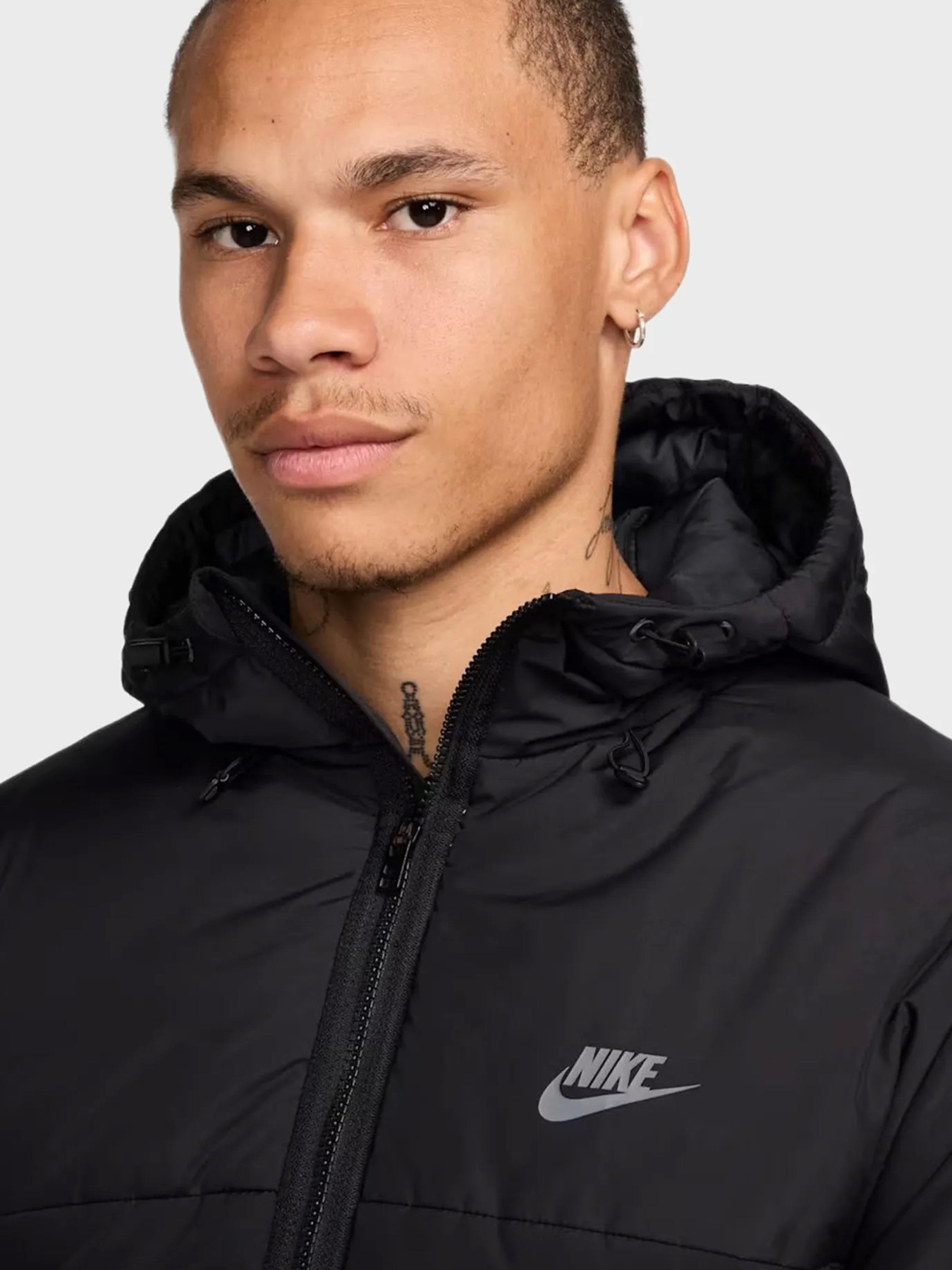 Куртки и дубленки NIKE OW SYN FILL модель HF6825-010 Фото