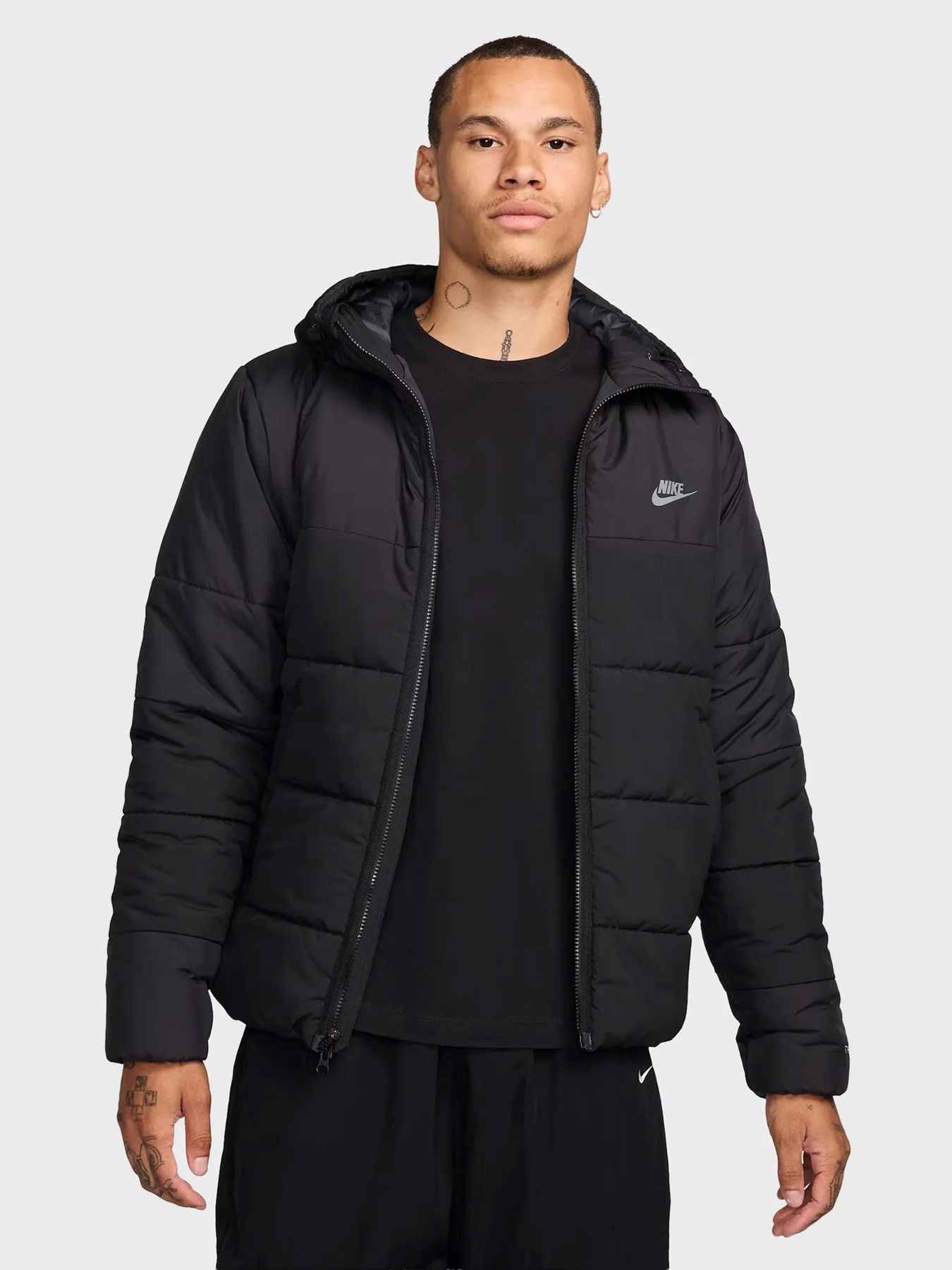 Куртки и дубленки NIKE OW SYN FILL модель HF6825-010 Фото