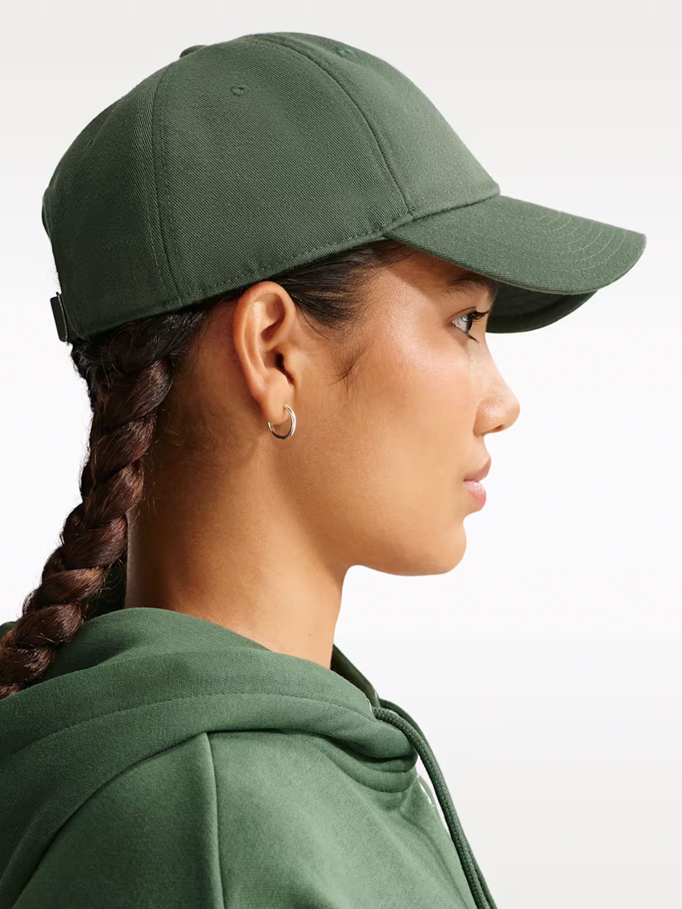 Шапки та кепки NIKE CLUB U CB SM SWSH L модель FZ5698-323 Шапки та кепки NIKE CLUB U CB SM SWSH L модель FZ5698-323 Фото
