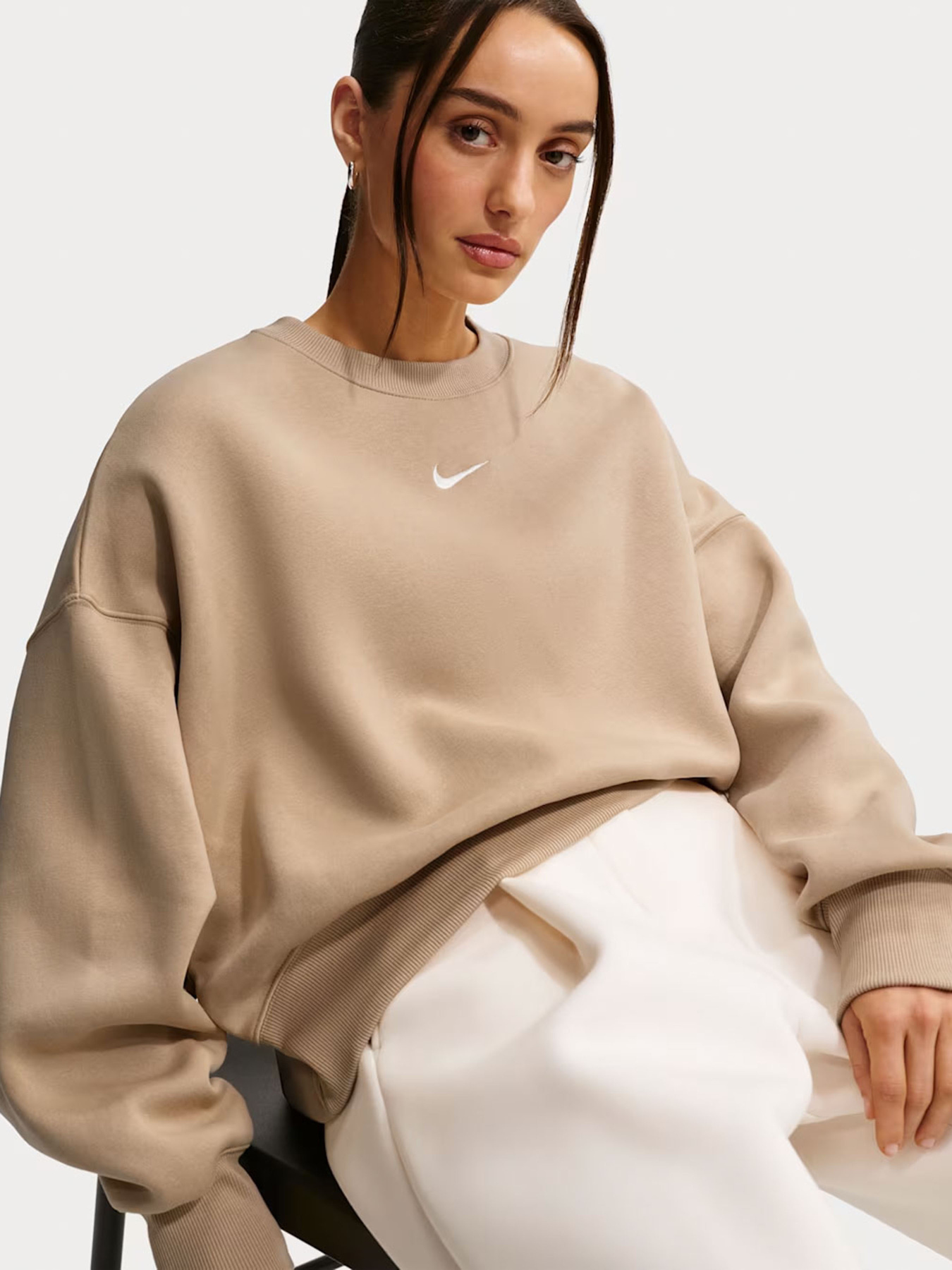 Худі та світшоти NIKE NSW PHNX FLC OOS CREW модель DQ5761-286 Худі та світшоти NIKE NSW PHNX FLC OOS CREW модель DQ5761-286 Фото