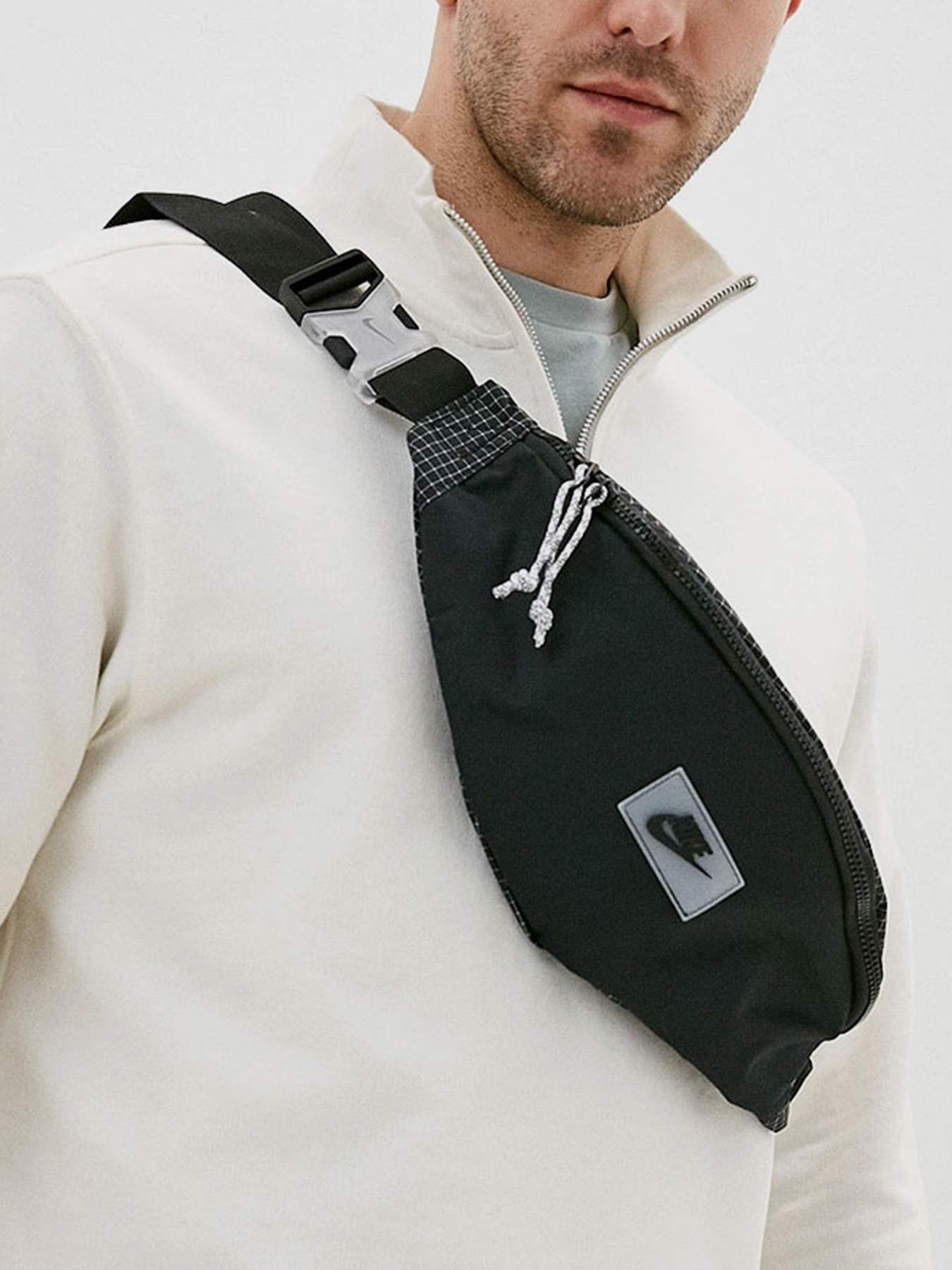 Сумки NIKE Heritage Hip Pack модель DJ1620-010 Фото