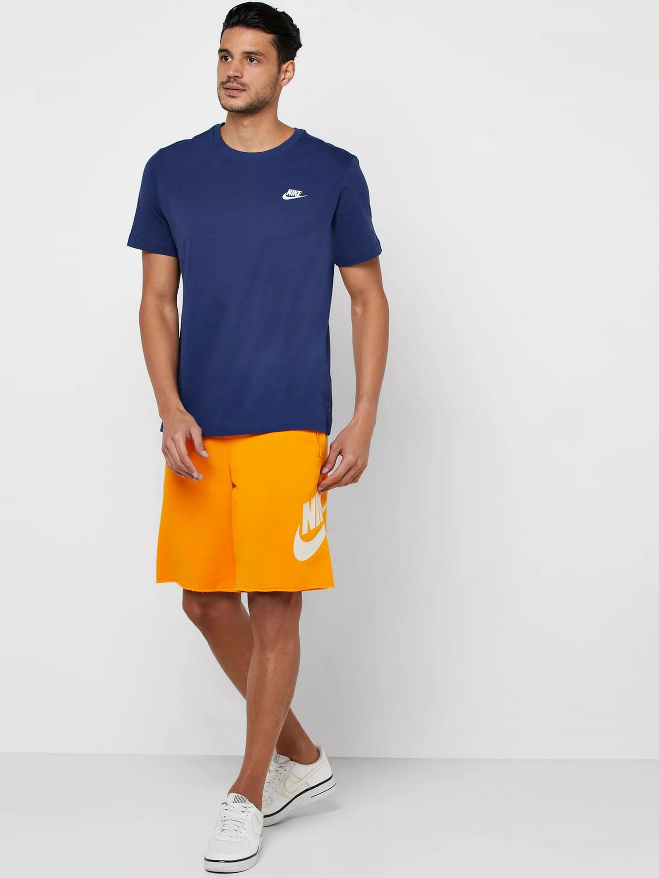 Футболки и поло NIKE Sportswear Club модель AR4997-410 Футболки и поло NIKE Sportswear Club модель AR4997-410 Фото