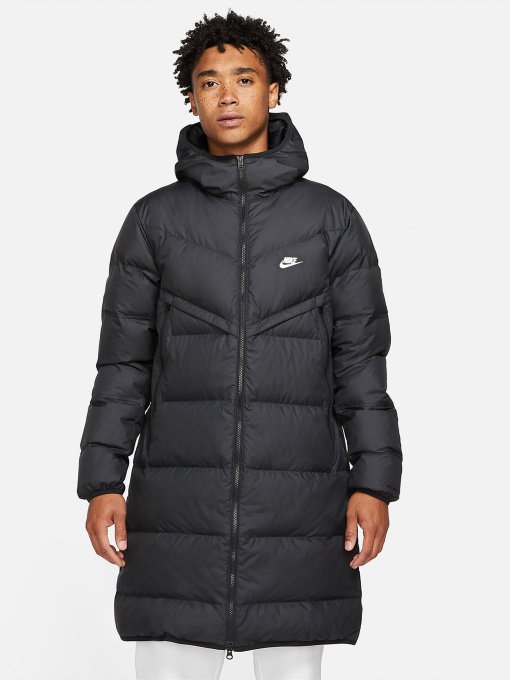 Куртки и дубленки NIKE Sportswear Storm-FIT Windrunner модель DD6788-010 Фото