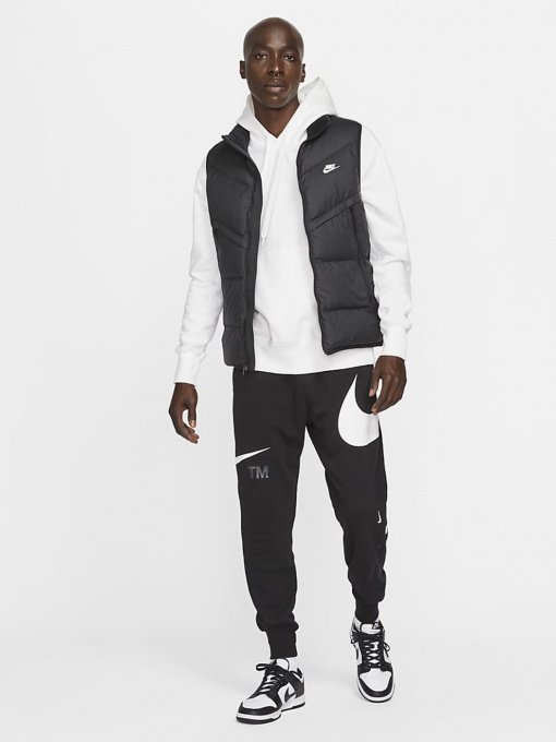 Куртки та дублянки NIKE M NSW SF WINDRUNNER VEST модель DD6817-010 Фото