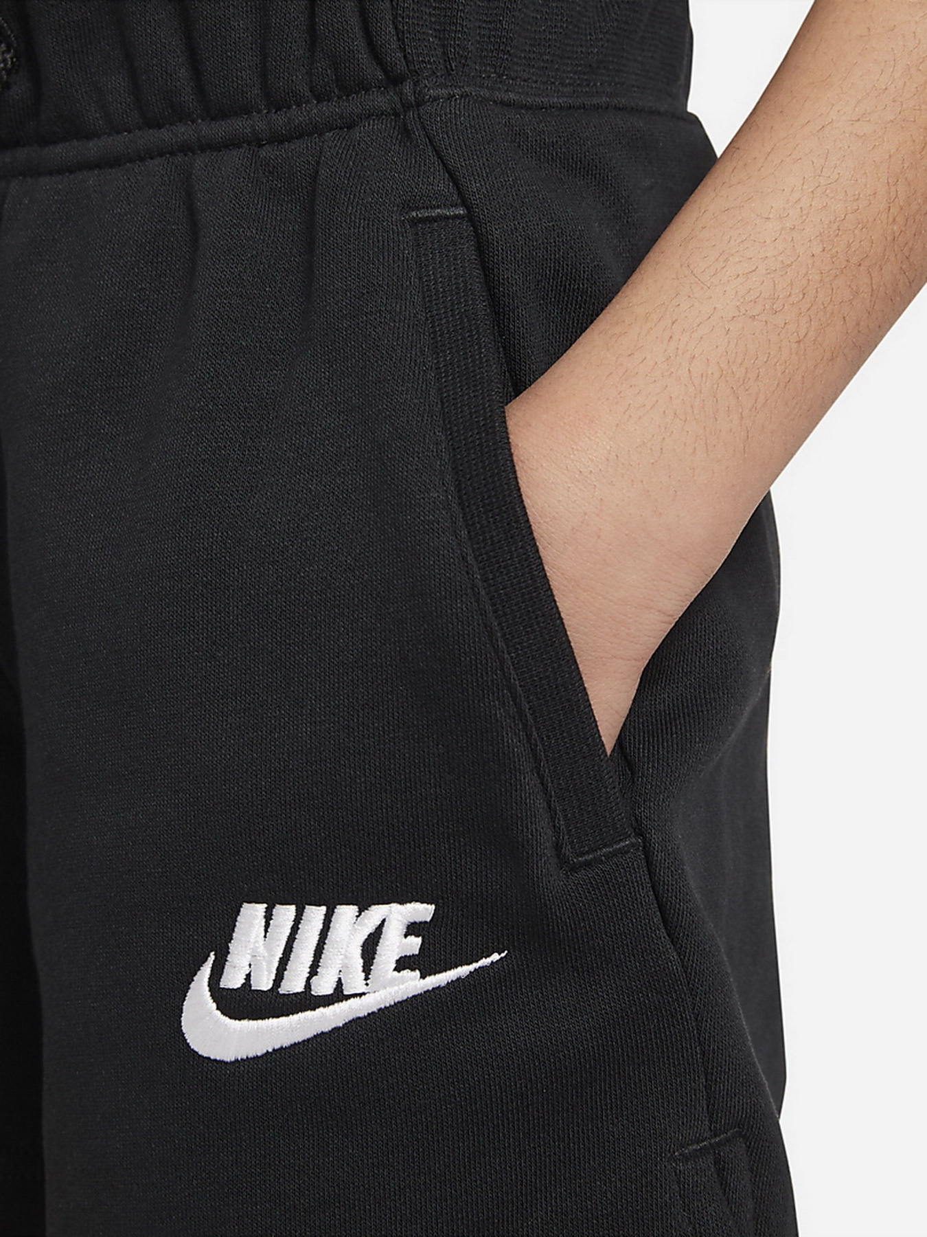 Шорти NIKE Sportswear модель DA1405-010 Фото