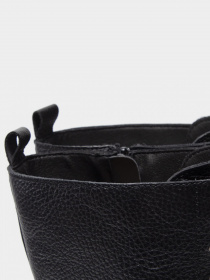 Ботинки и сапоги GUESS Toki модель FL7TOK.LEA11;BLACK Фото