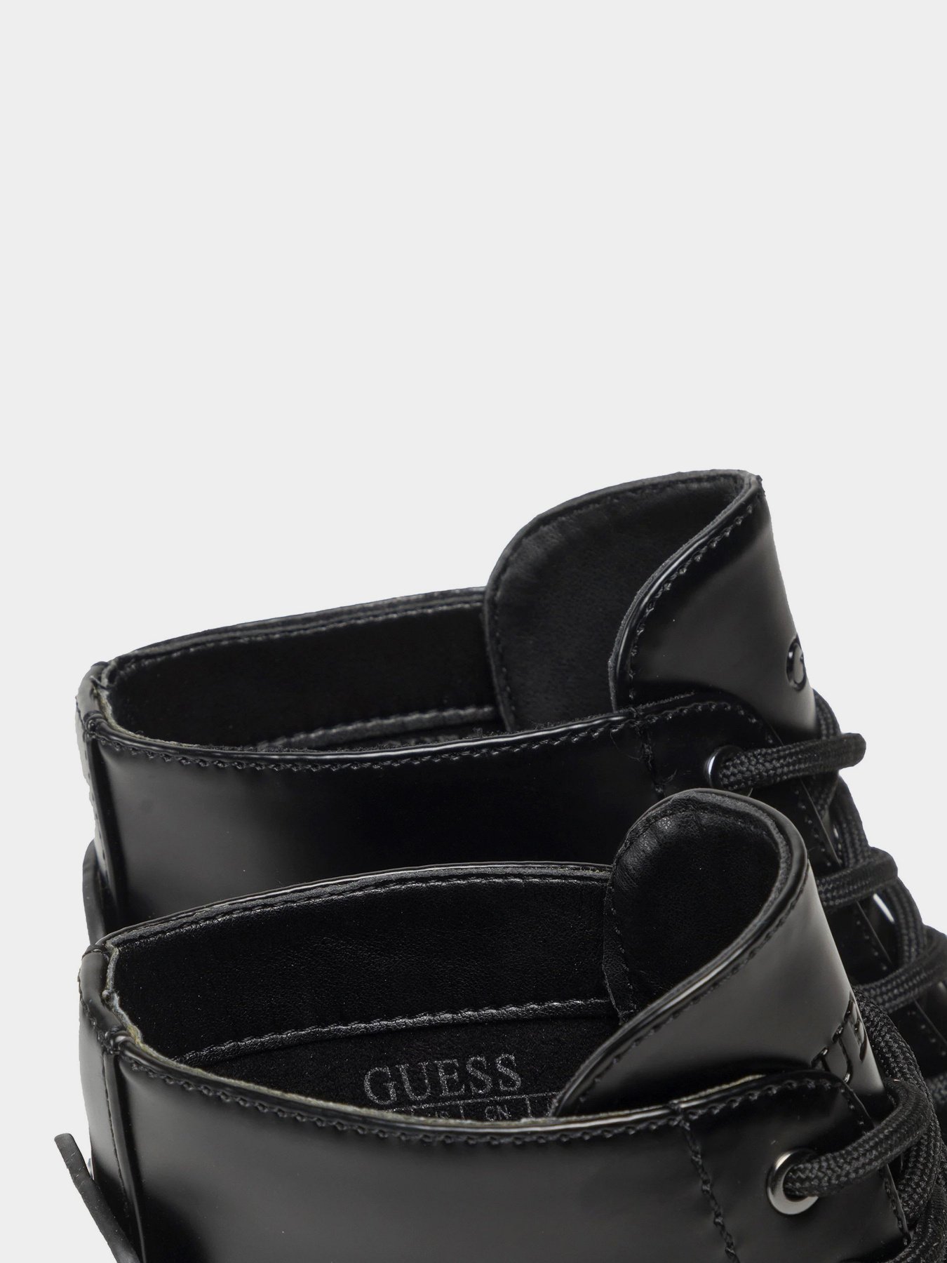 Черевики та чоботи GUESS Folowe модель FL7FOL.LEA10;BLACK Черевики та чоботи GUESS Folowe модель FL7FOL.LEA10;BLACK Фото