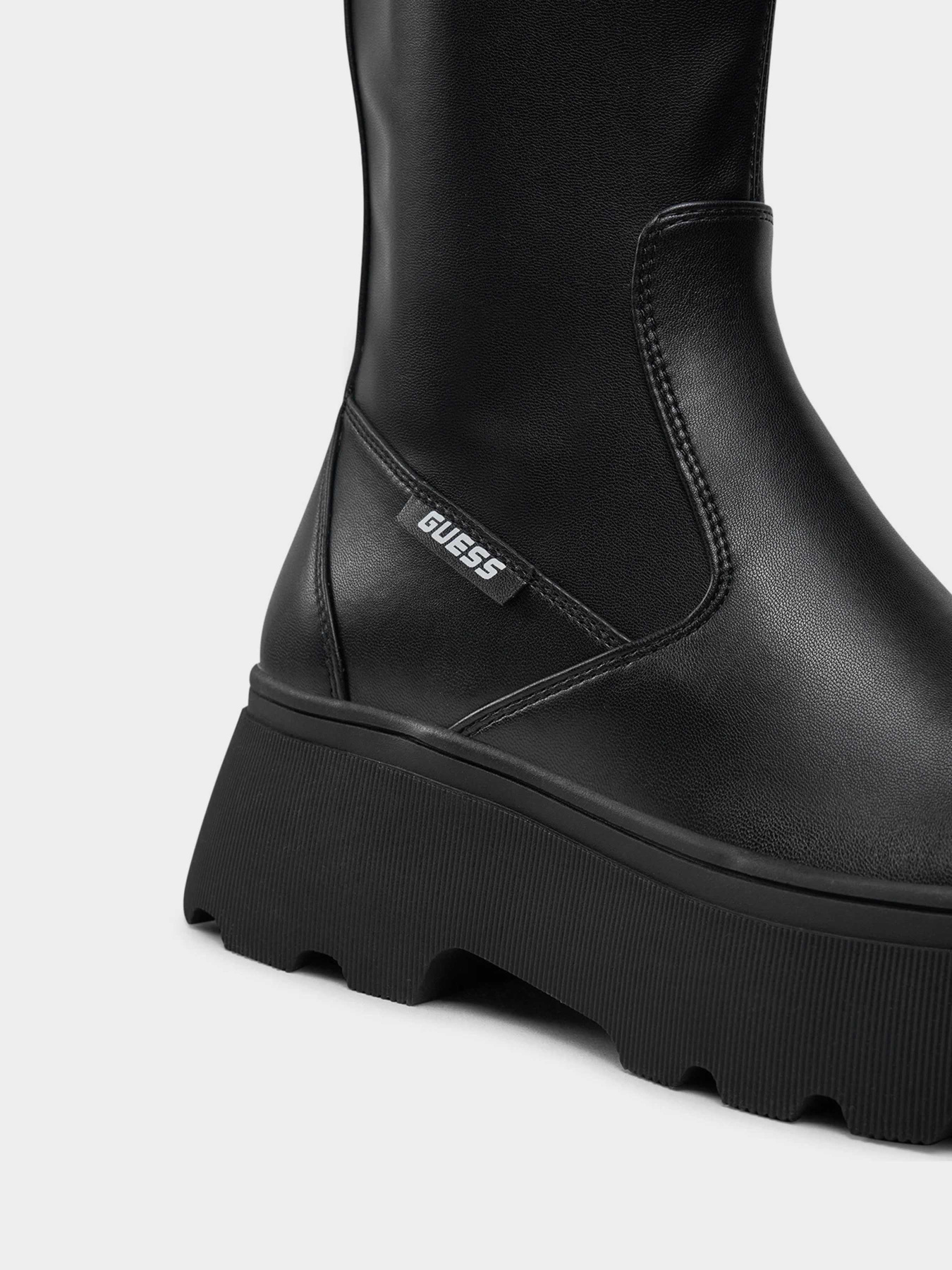 Черевики та чоботи GUESS Nerea модель FLFNER.ELE10;BLACK Черевики та чоботи GUESS Nerea модель FLFNER.ELE10;BLACK Фото