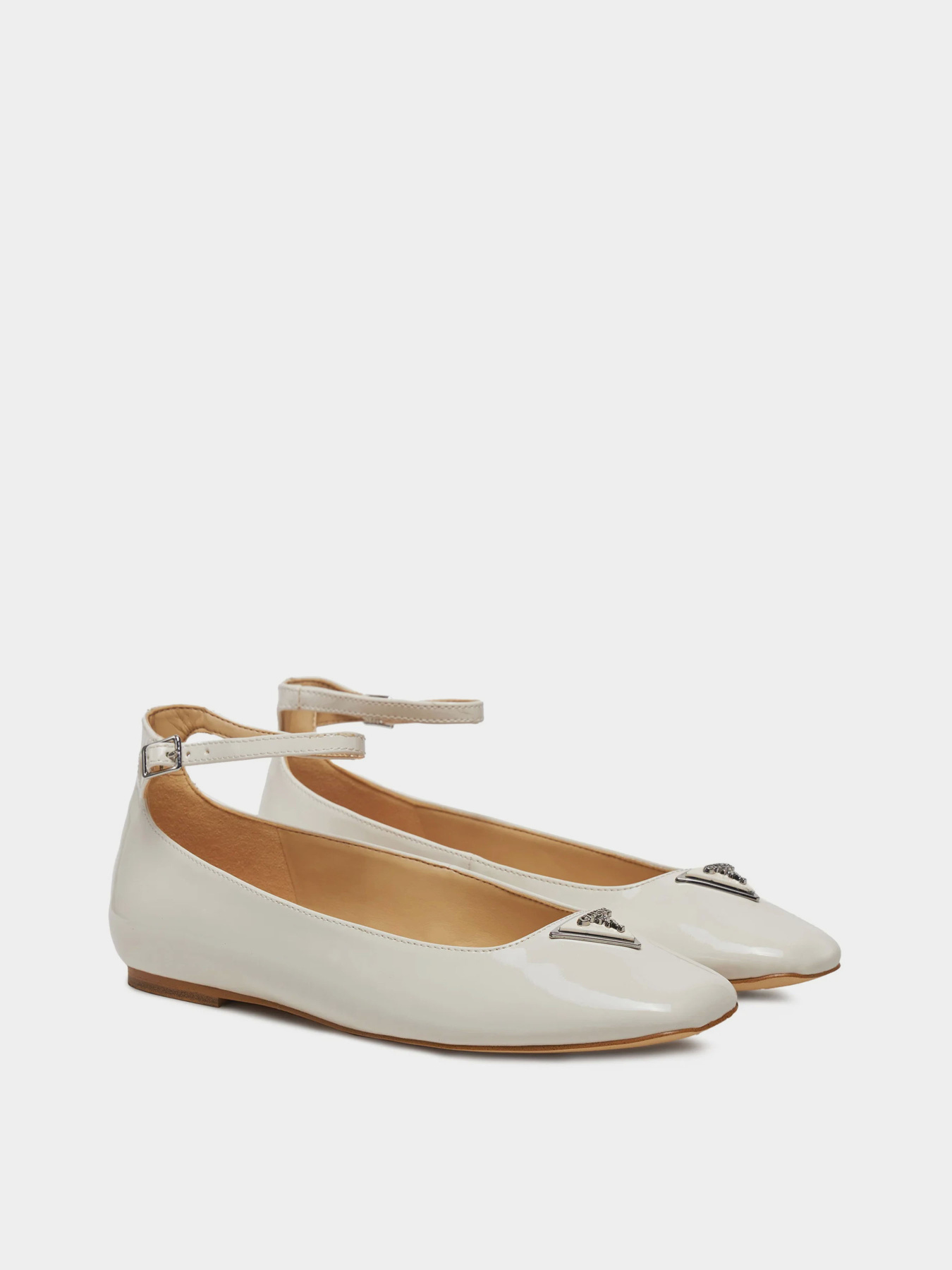 Туфли и лоферы GUESS Levvis модель FLPLVV.PAT02;BEIGE Фото