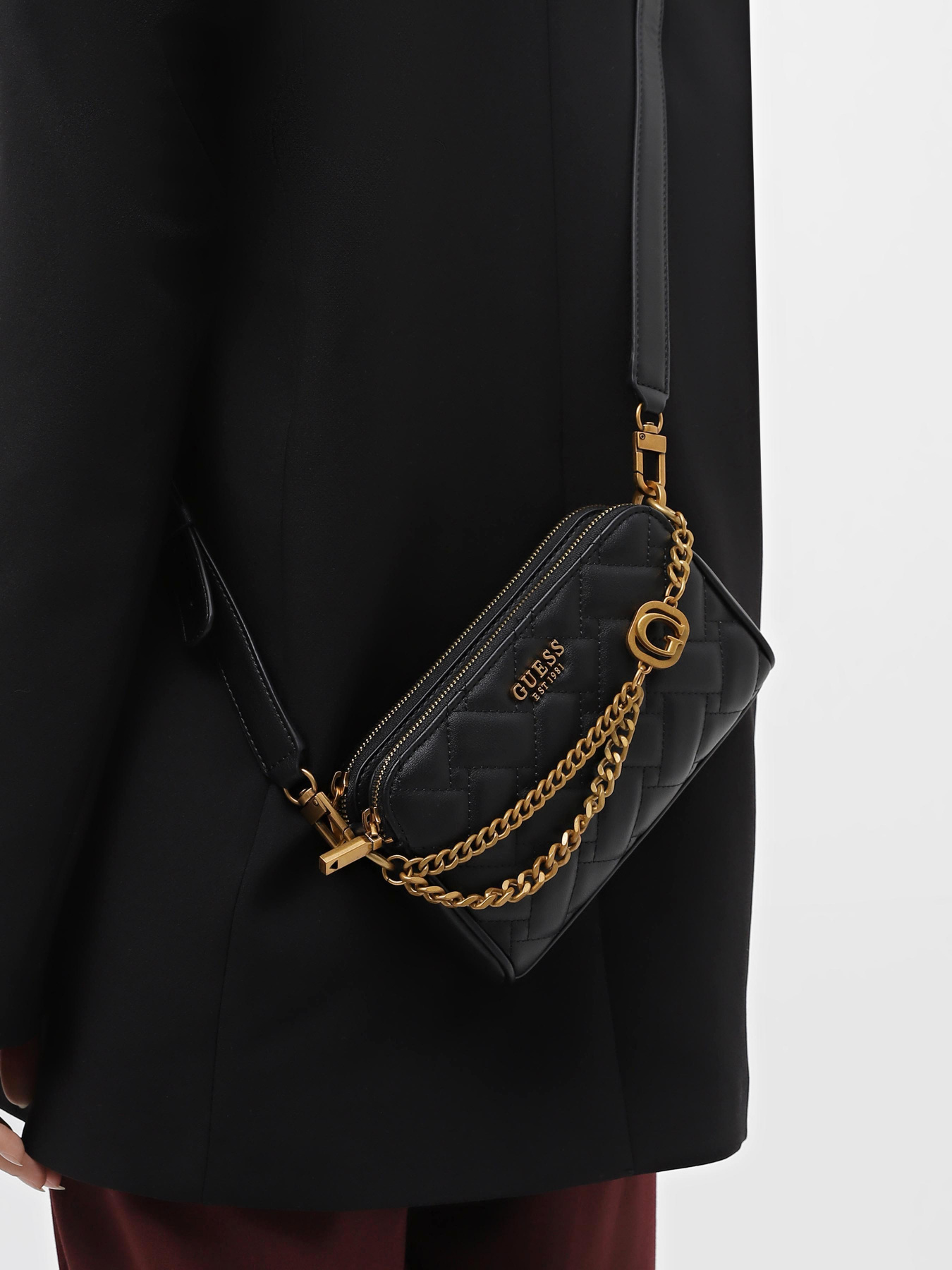 Сумки GUESS Gracelynn модель HWQB89.84730;BLA Фото