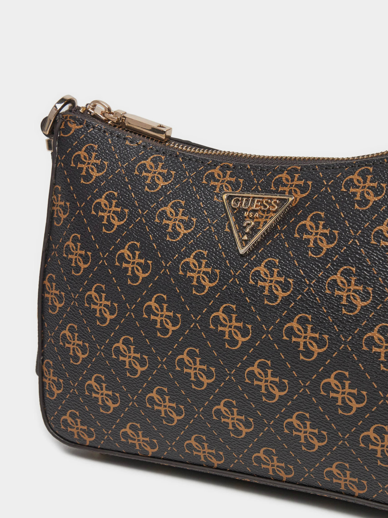 Сумки GUESS Eco Erica модель HWEQG9.51018;BNL Сумки GUESS Eco Erica модель HWEQG9.51018;BNL Фото