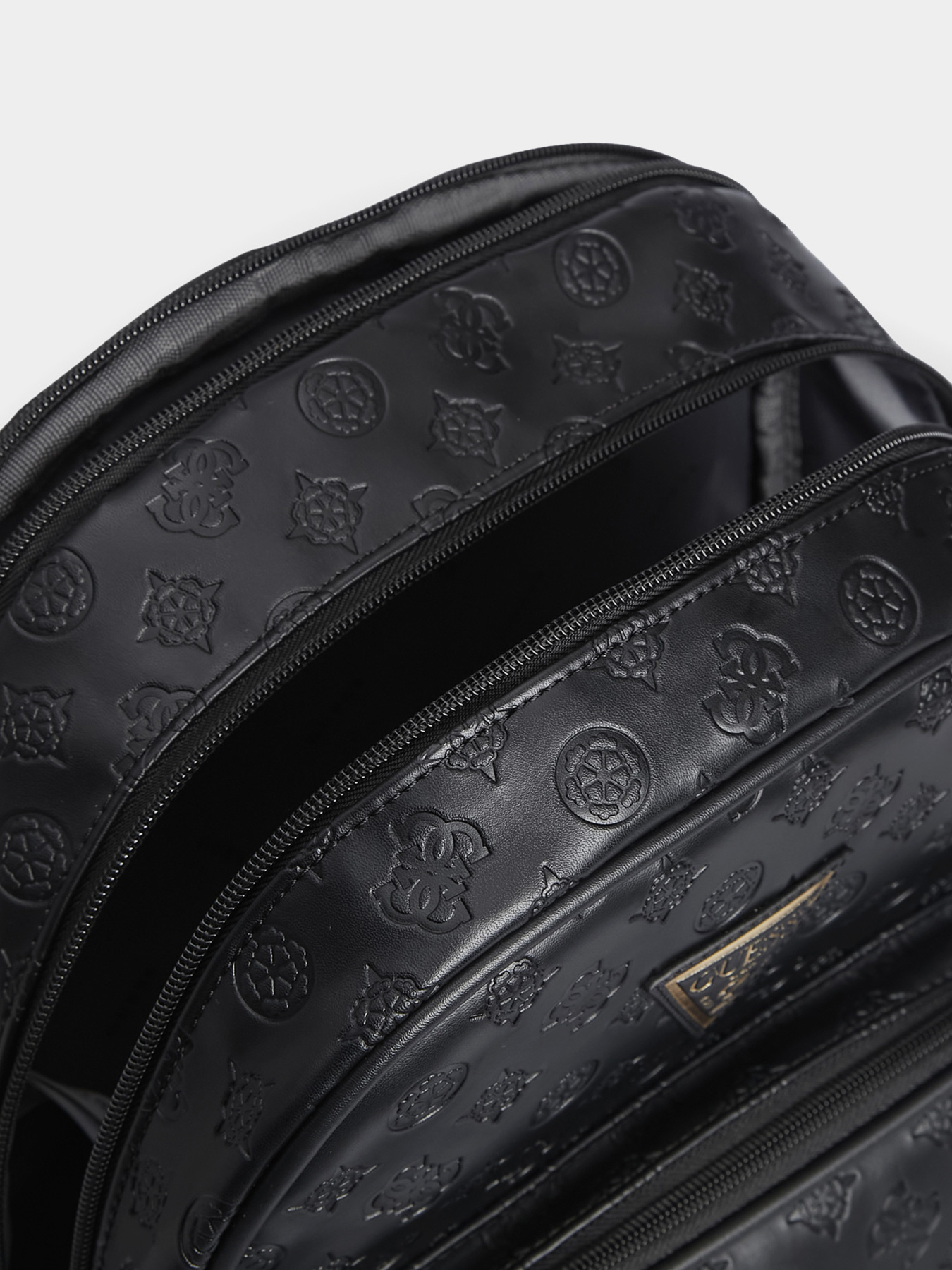 Рюкзаки GUESS Wilder модель TWD745.29900;BLA Фото