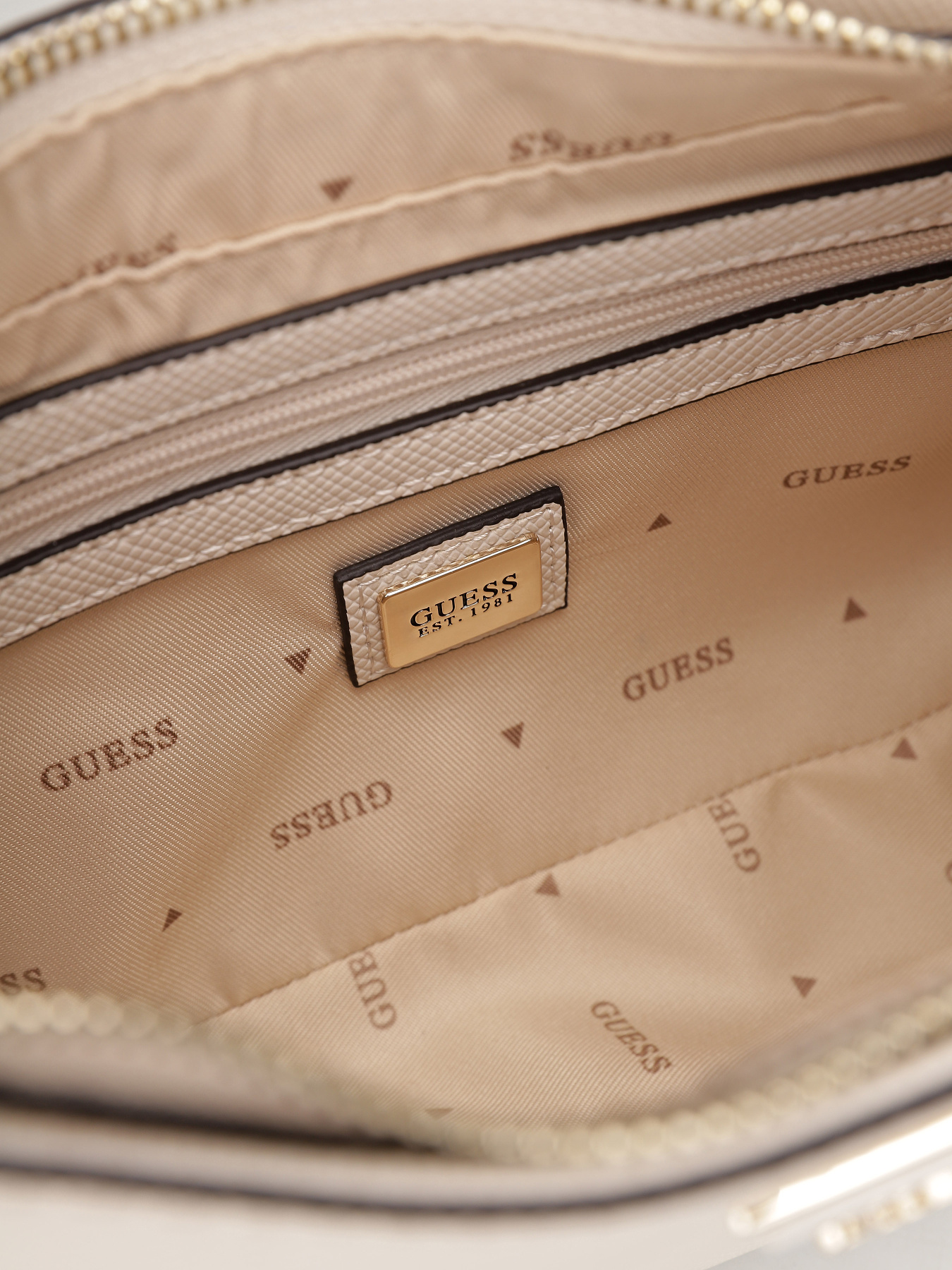 Сумки GUESS Noelle II модель HWZG96.72180;BON Фото