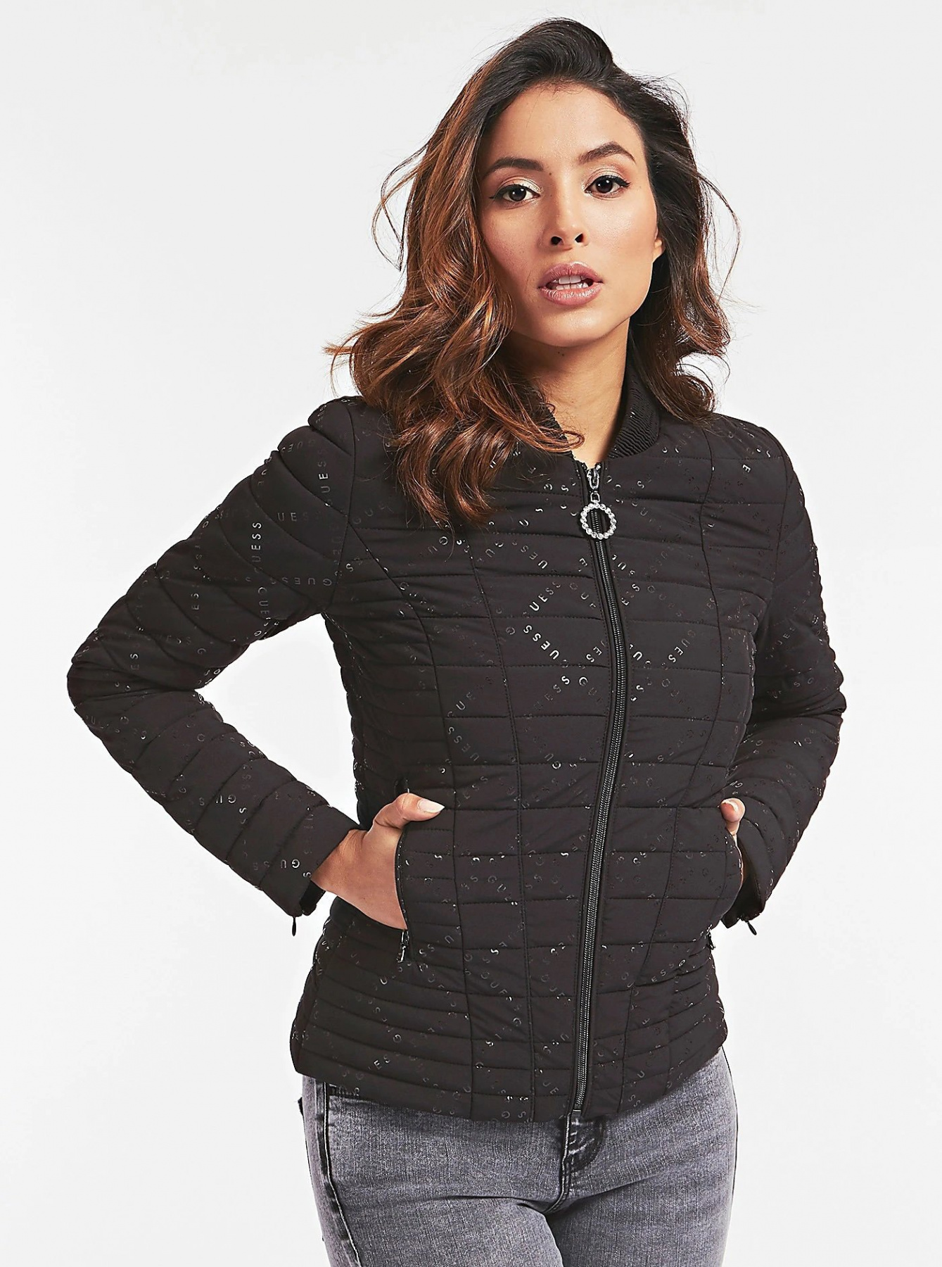 Куртки та дублянки GUESS модель W0YL81-WCOG0-JBLK Фото