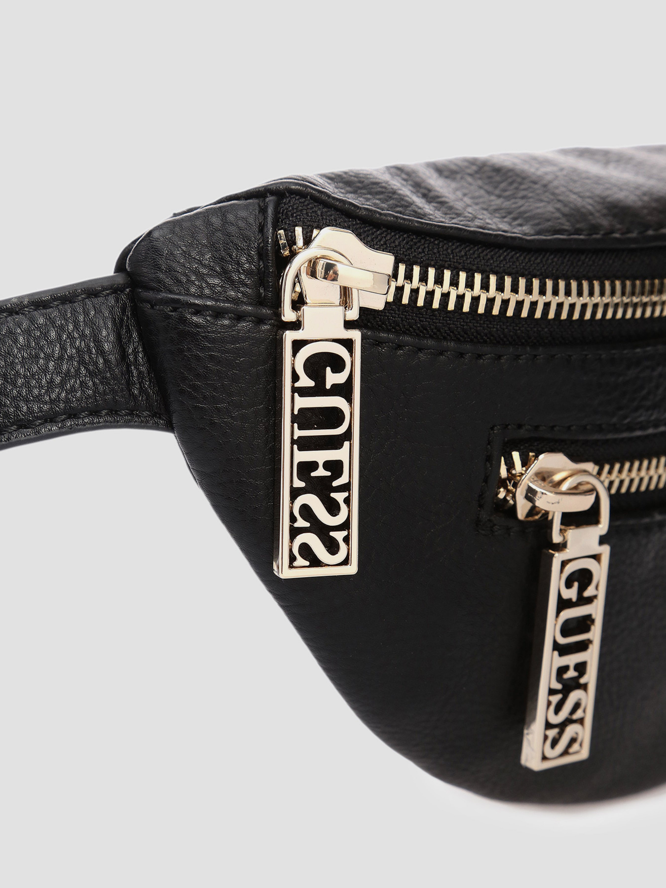 Сумки GUESS модель HWVS69-94800-BLA Фото
