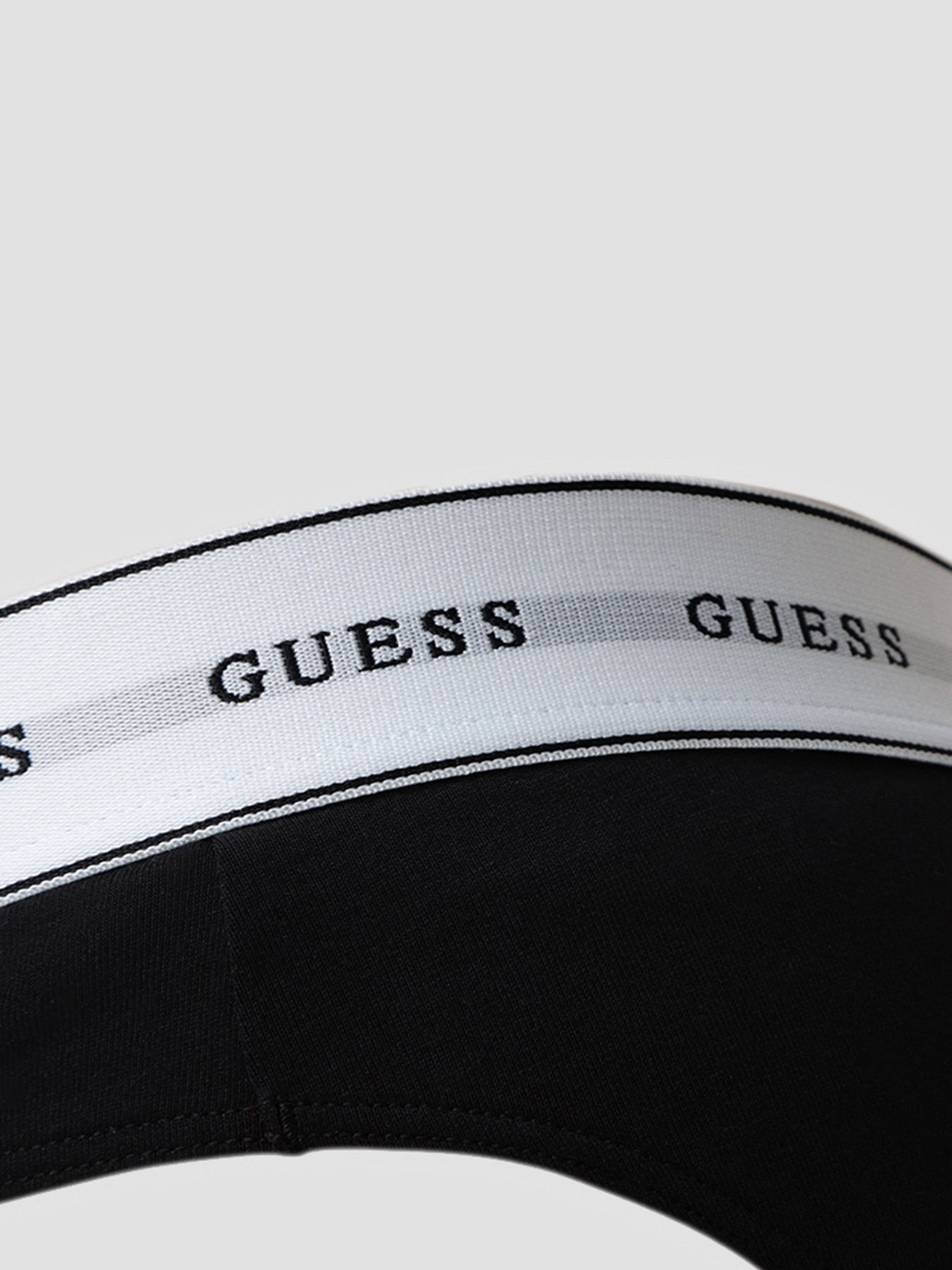 Нижнее белье GUESS Slip модель O97E02-JR04P-A996 Фото