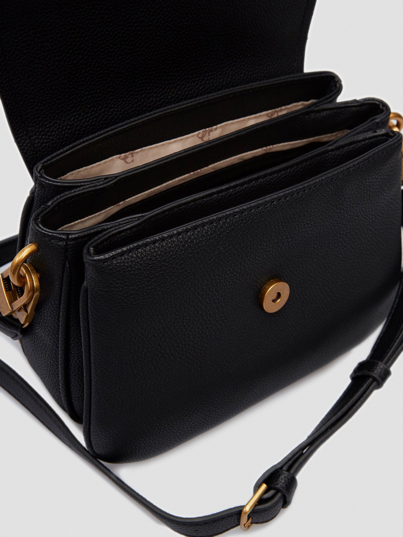 Сумки GUESS модель HWVB78.78200;BLA Фото