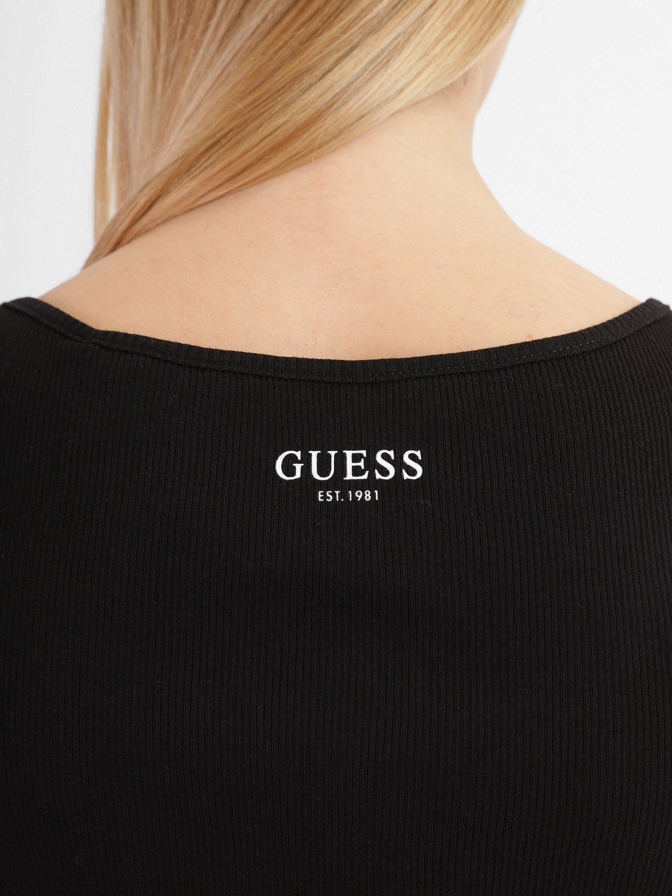 Одежда для дома и сна GUESS Claralie модель W2RP00.K1811;JBLK Одежда для дома и сна GUESS Claralie модель W2RP00.K1811;JBLK Фото