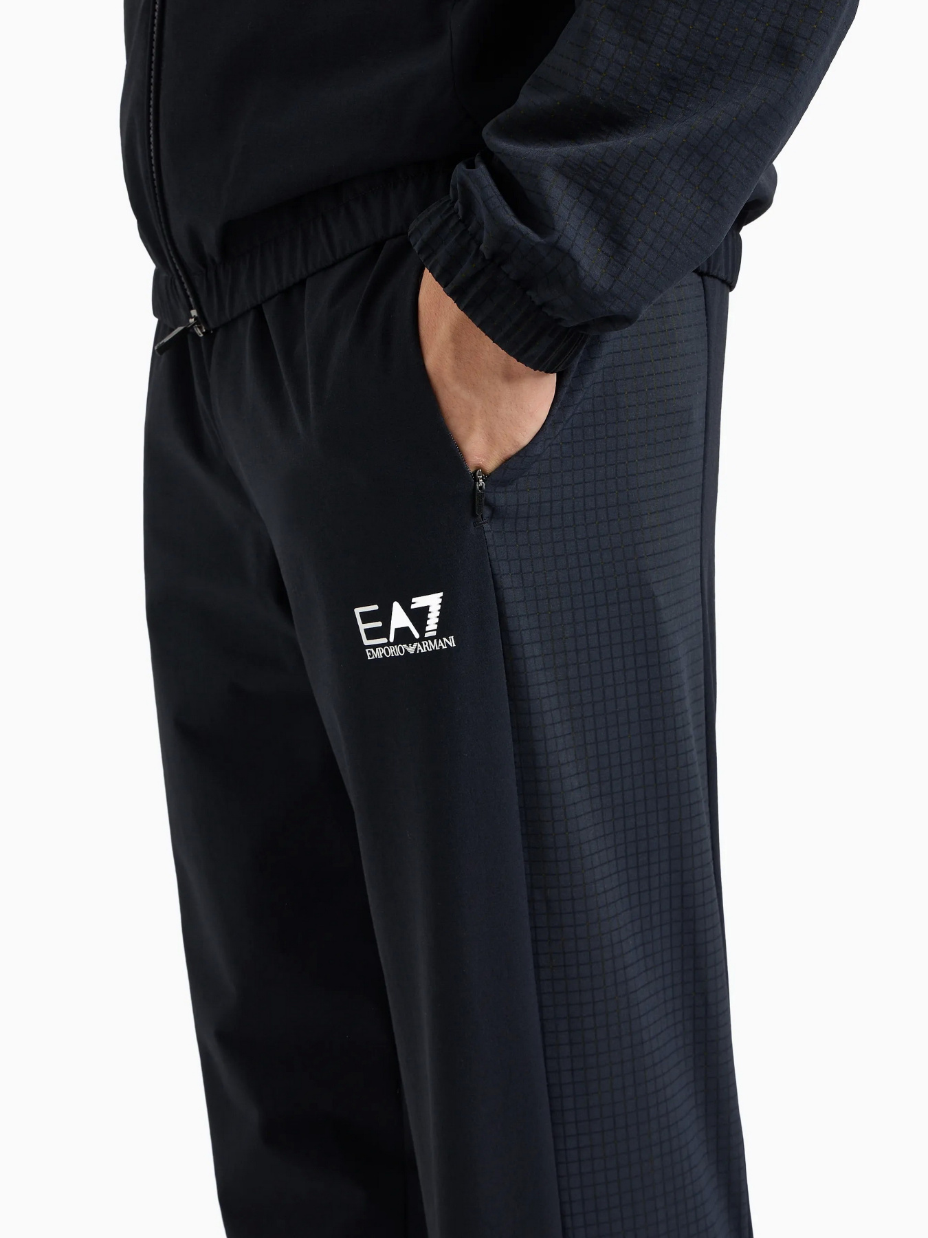Костюми EA7 Tennis Pro модель 6DPV05-PNFWZ-1562 Костюми EA7 Tennis Pro модель 6DPV05-PNFWZ-1562 Фото