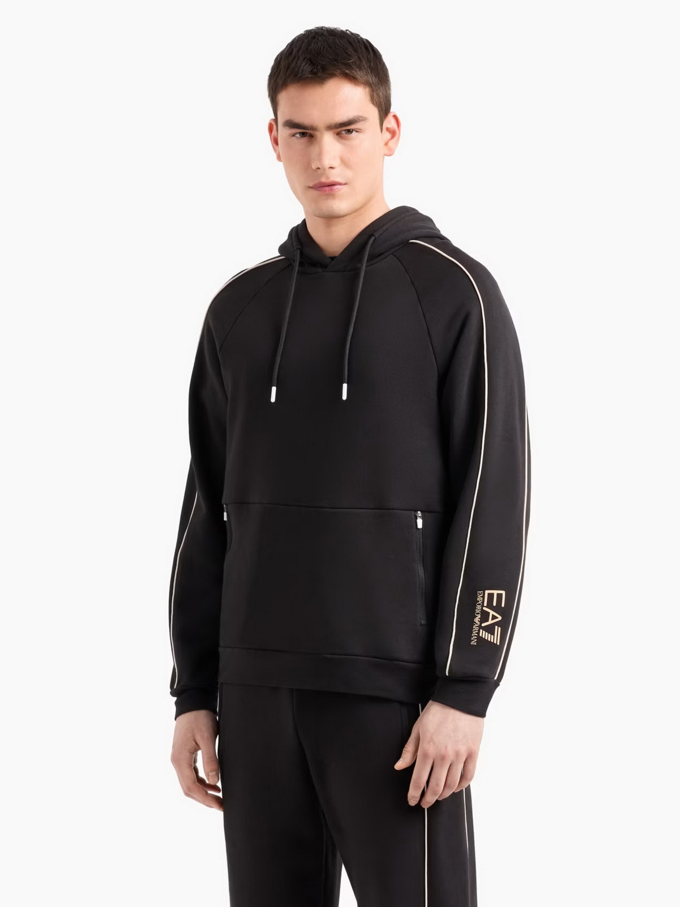 Худи и свитшоты EA7 Logo Series модель 6DPM21-PJZJZ-1200 Худи и свитшоты EA7 Logo Series модель 6DPM21-PJZJZ-1200 Фото