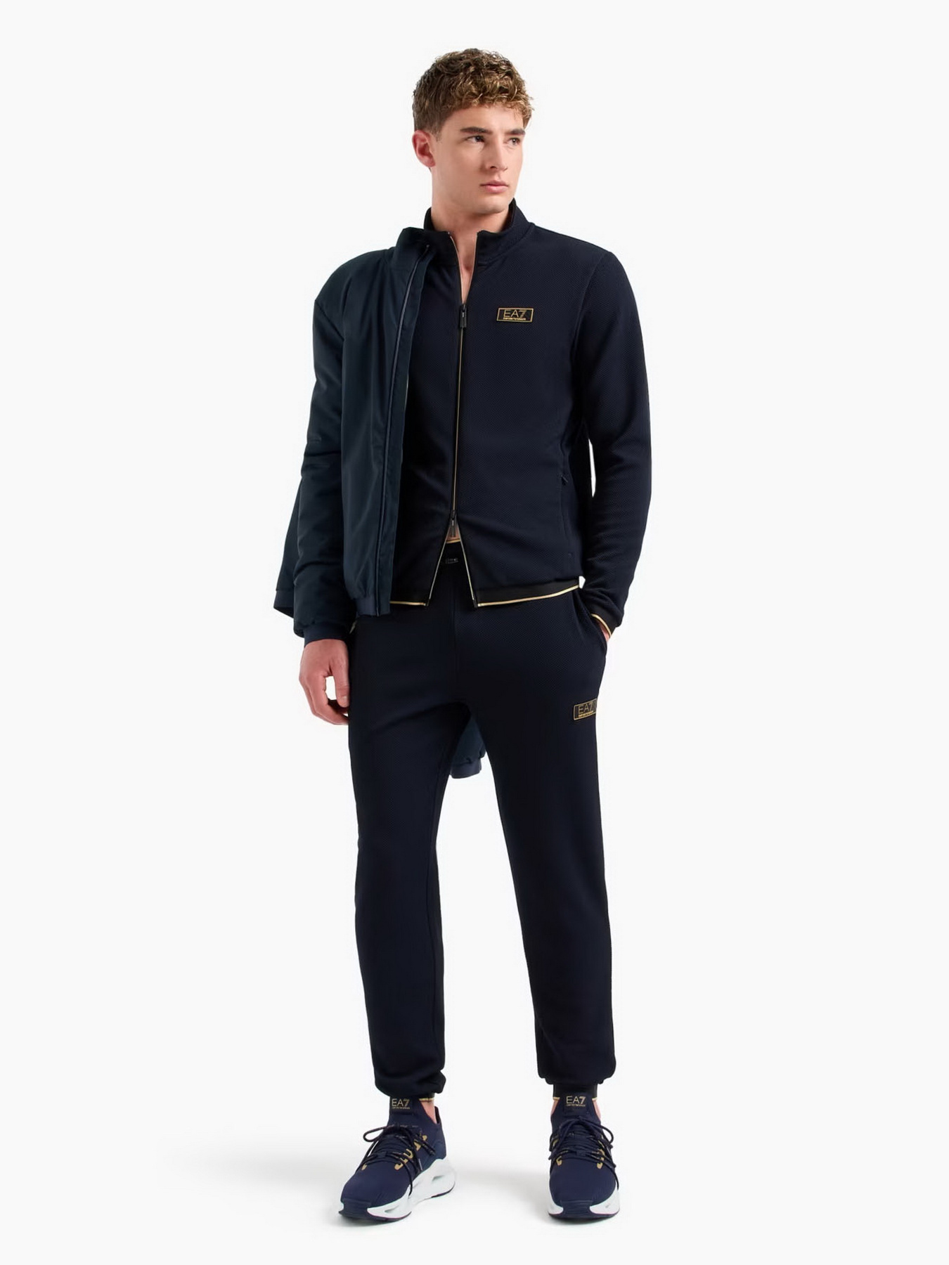 Штани EA7 Gold Label модель 7M000030-AF10344-UB102 Фото