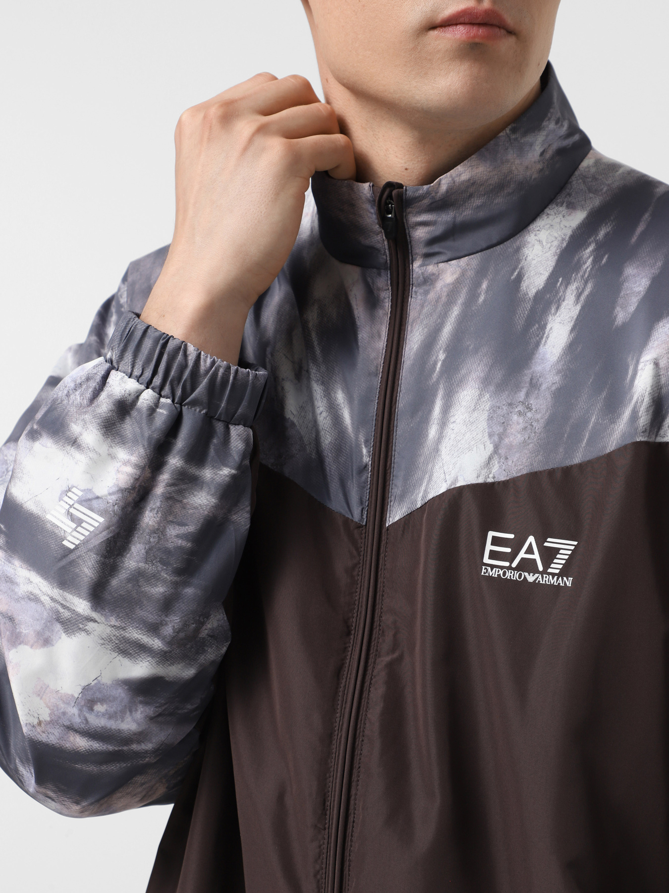 Костюмы EA7 Ventus7 модель 7M000078-AF12948-U6278 Фото