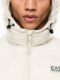 Куртки и дубленки EA7 модель 7M000693-AF15956-U1112 Фото