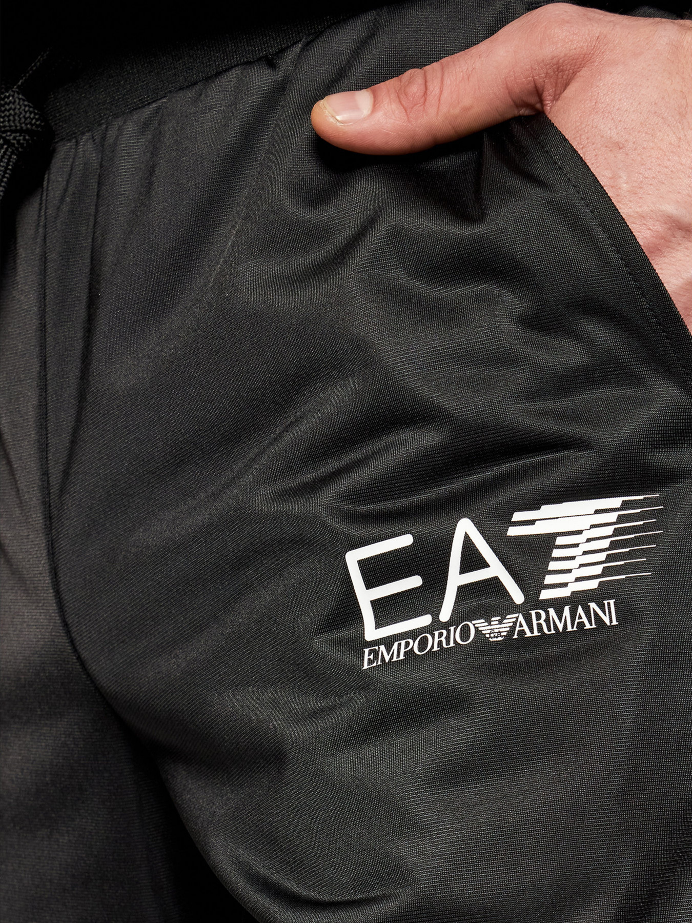 Костюми EA7 модель 3KPV60-PJ08Z-1200 Костюми EA7 модель 3KPV60-PJ08Z-1200 Фото