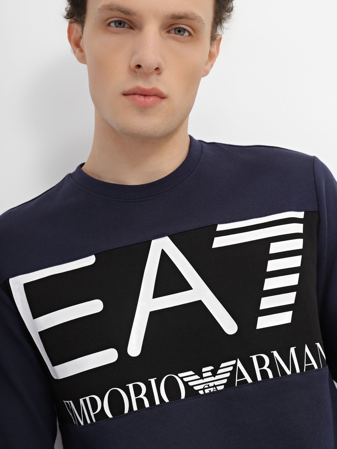 Худі та світшоти EA7 Logo Series модель 6LPM51-PJFGZ-1554 Худі та світшоти EA7 Logo Series модель 6LPM51-PJFGZ-1554 Фото