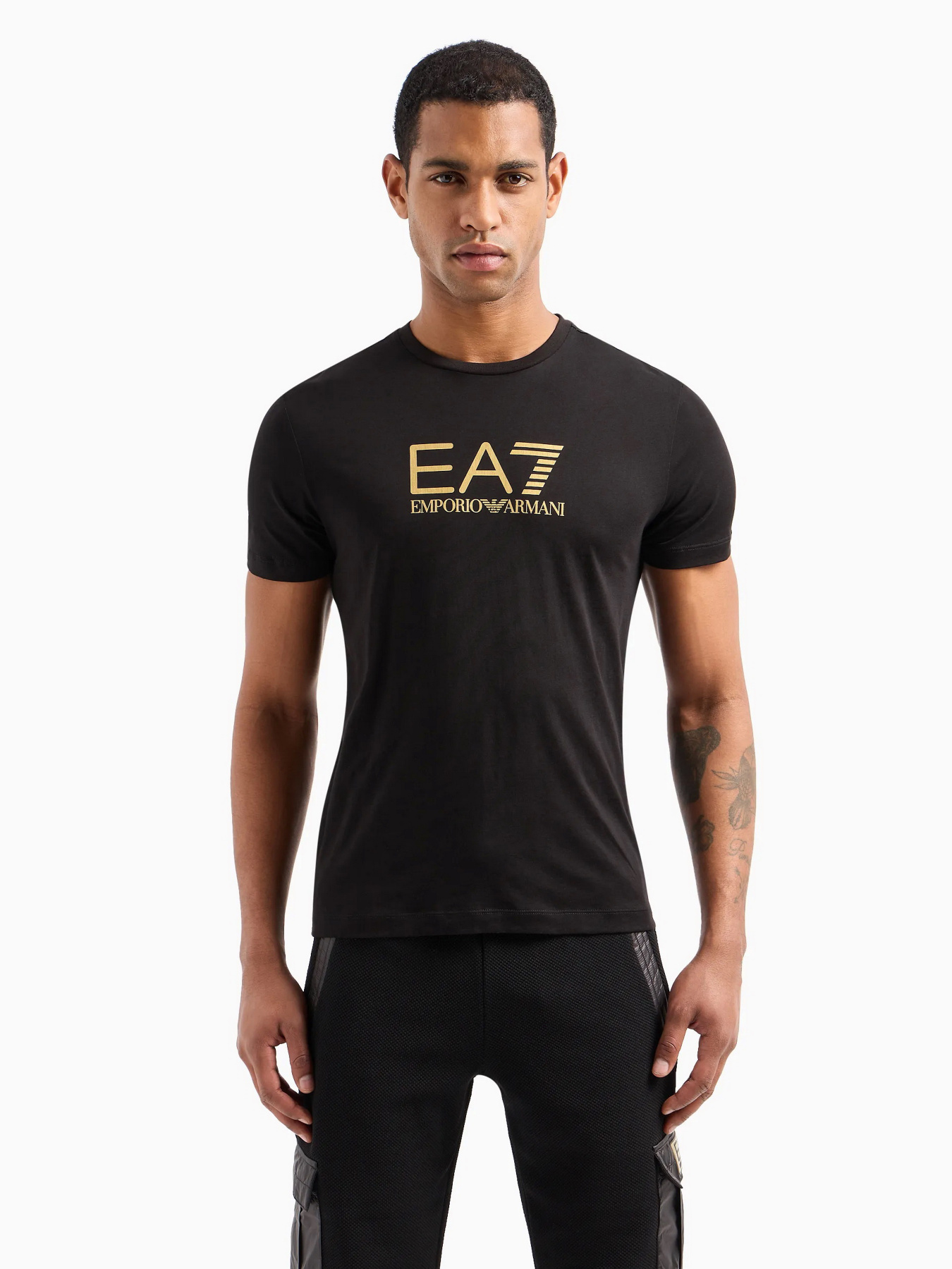 Футболки и поло EA7 Gold Label модель 3DPT08-PJM9Z-1200 Футболки и поло EA7 Gold Label модель 3DPT08-PJM9Z-1200 Фото