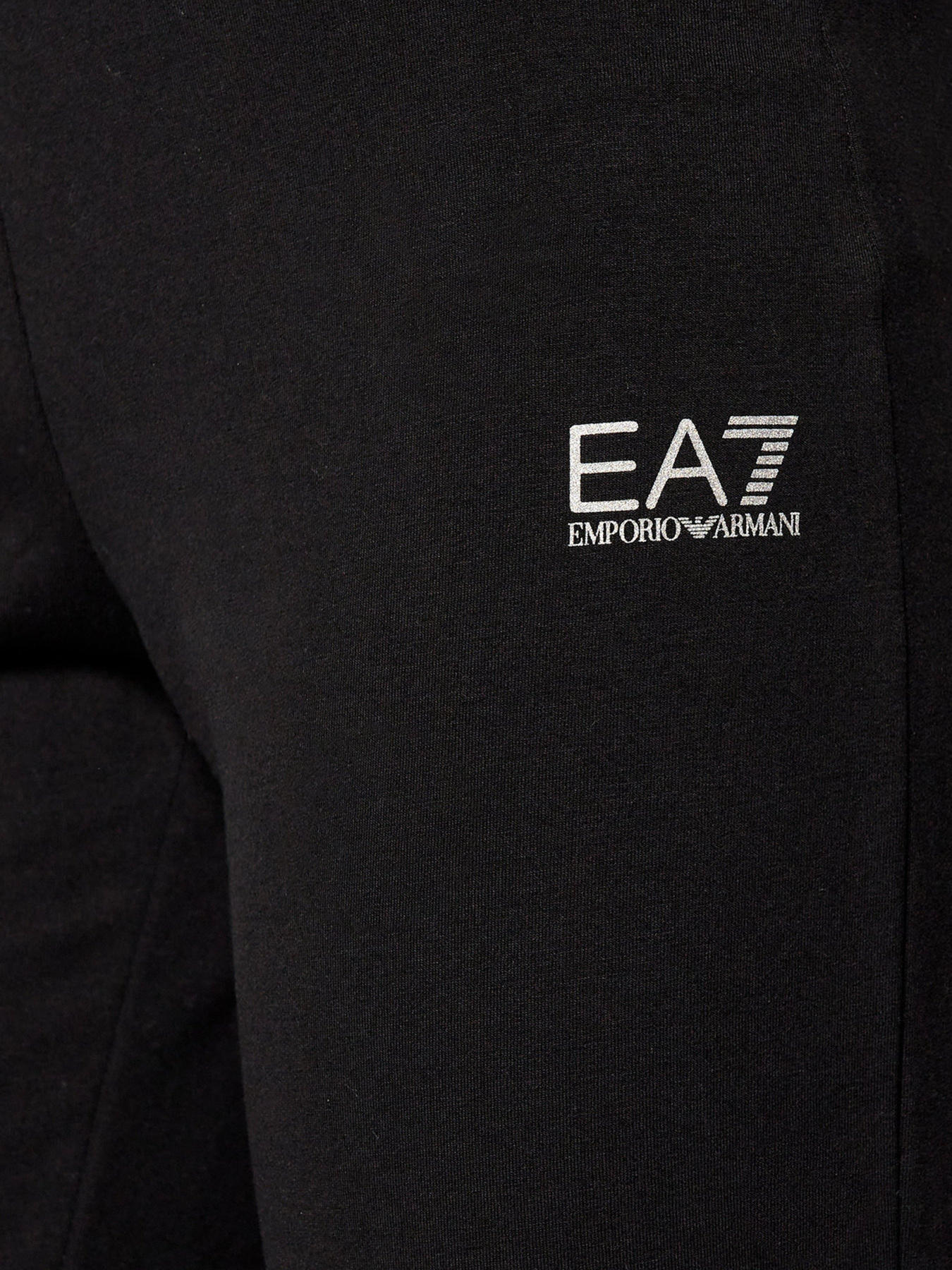 Костюмы EA7 модель 3KTV66-TJALZ-1200 Костюмы EA7 модель 3KTV66-TJALZ-1200 Фото