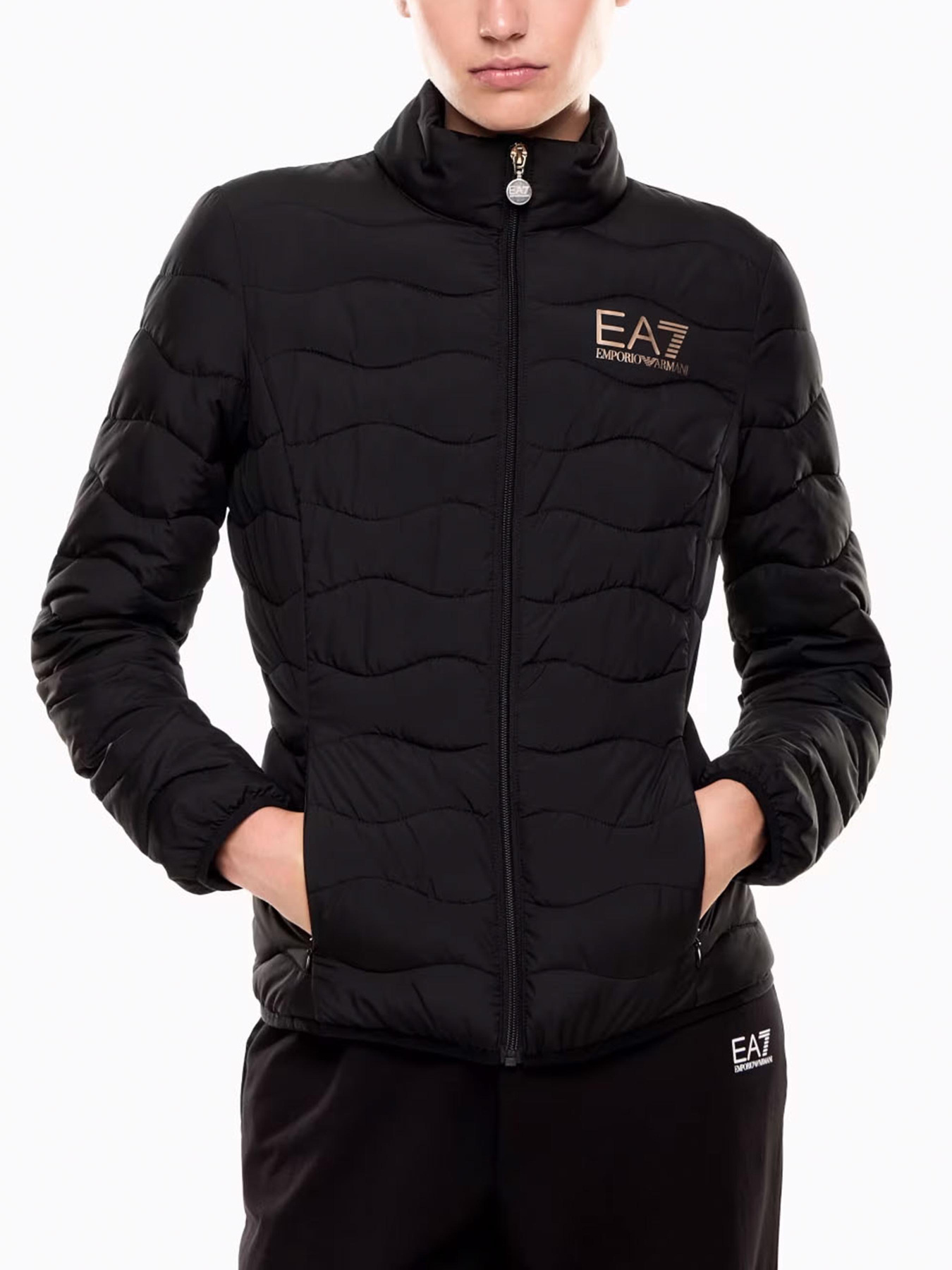 Куртки та дублянки EA7 модель 8NTB21-TNF8Z-0200 Куртки та дублянки EA7 модель 8NTB21-TNF8Z-0200 Фото