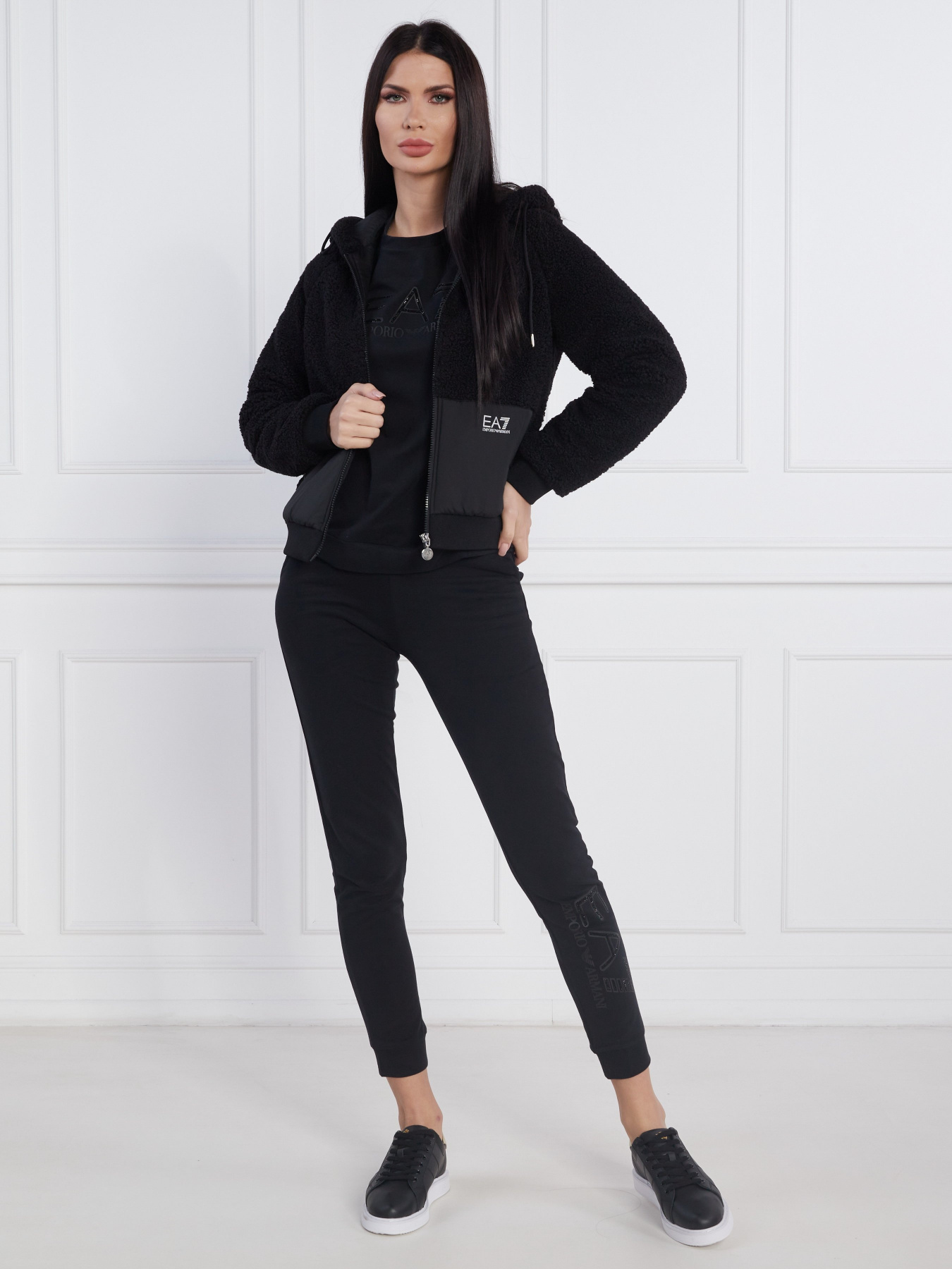 Худі та світшоти EA7 Winter essentials модель 6LTM15-TJGQZ-1200 Фото