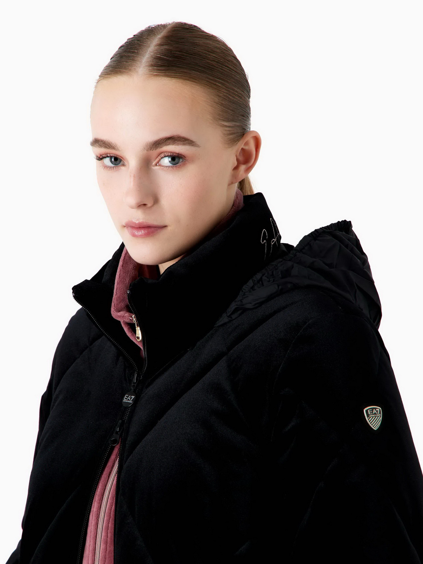 Куртки и дубленки EA7 Athletic Velour модель 6RTB04-TN7VZ-1200 Фото