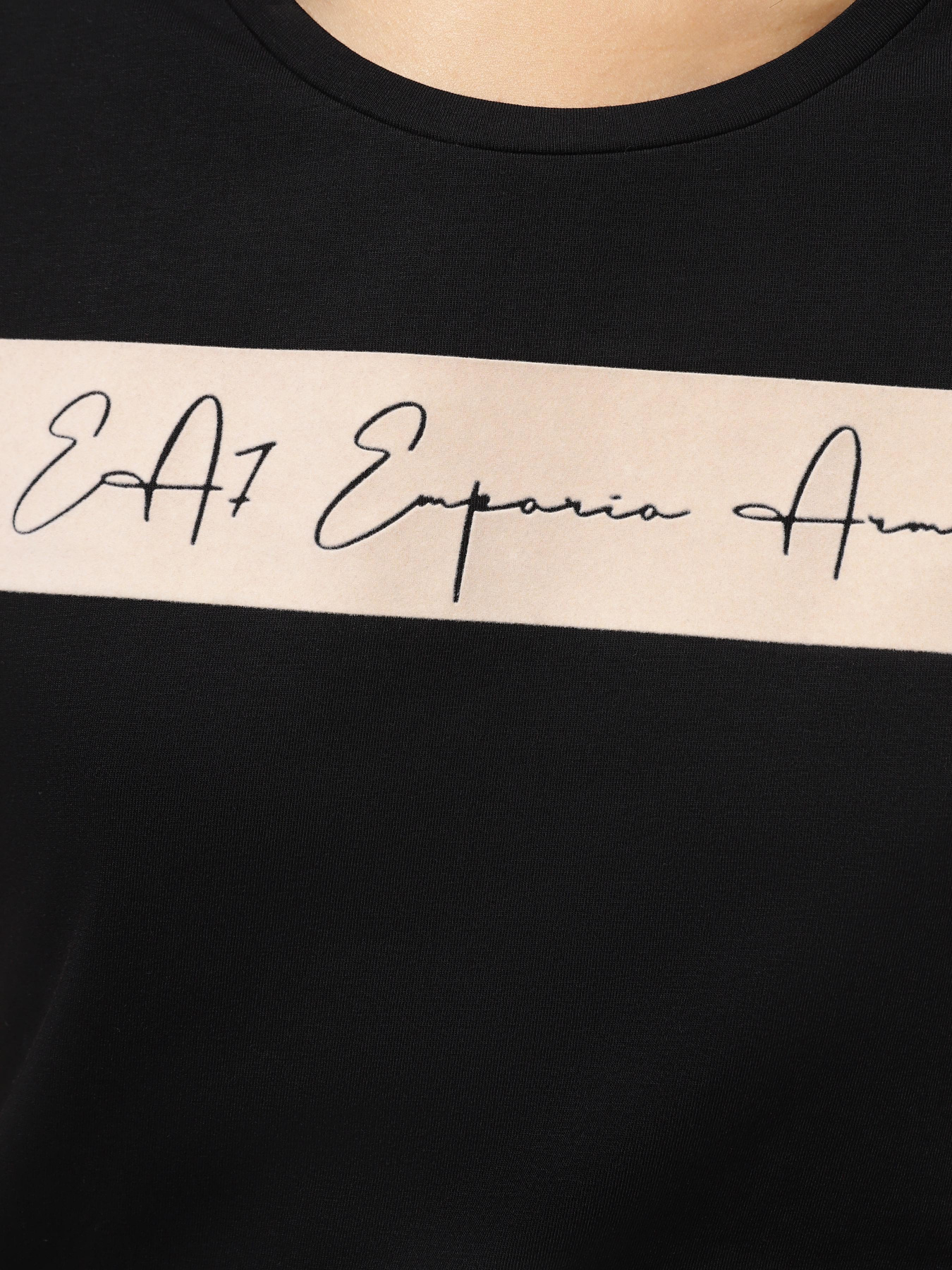Футболки и поло EA7 Athletic Velour organic cotton-blend модель 6RTT08-TJ6SZ-1200 Футболки и поло EA7 Athletic Velour organic cotton-blend модель 6RTT08-TJ6SZ-1200 Фото