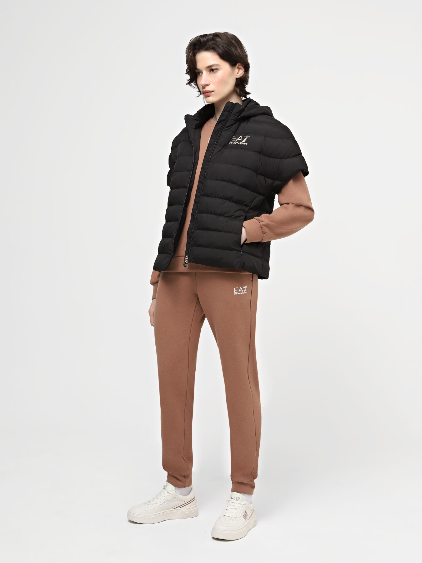 Куртки и дубленки EA7 Core модель 3DTB01-TNF8Z-0200 Фото